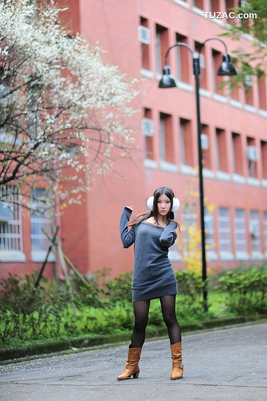 台湾正妹_台湾黑丝芭比娃娃美女外拍写真集