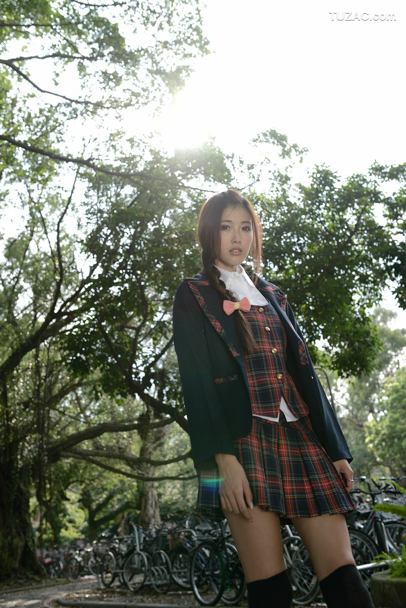 台湾正妹_廖挺伶/Kila晶晶《极品学妹 放学路上》写真集