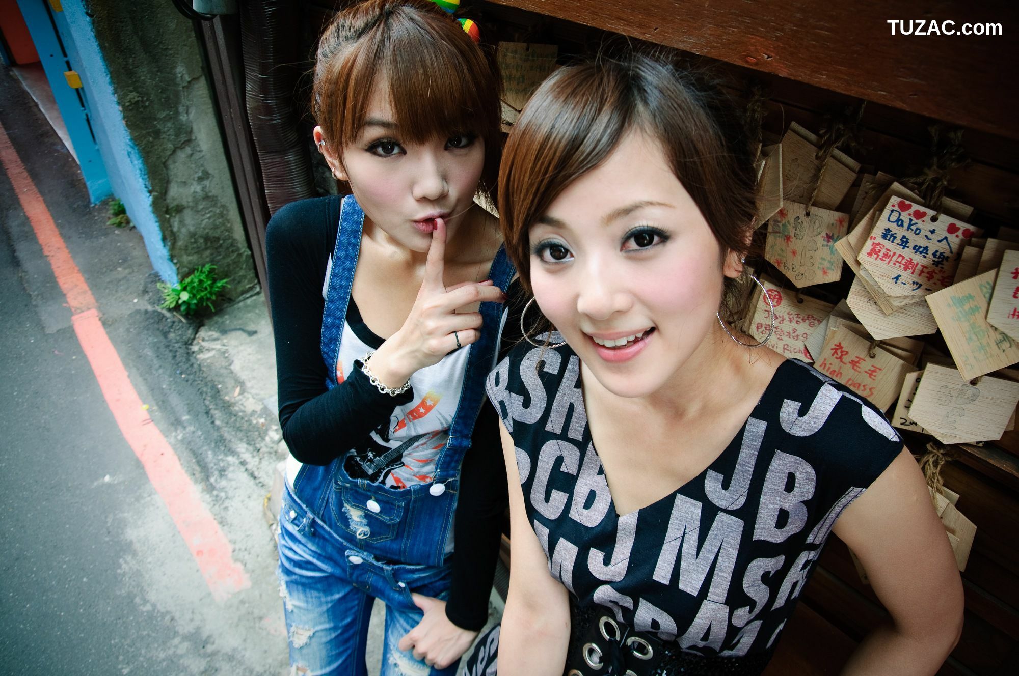 台湾正妹_张允霏/Mikako《公館商圈街拍》写真集