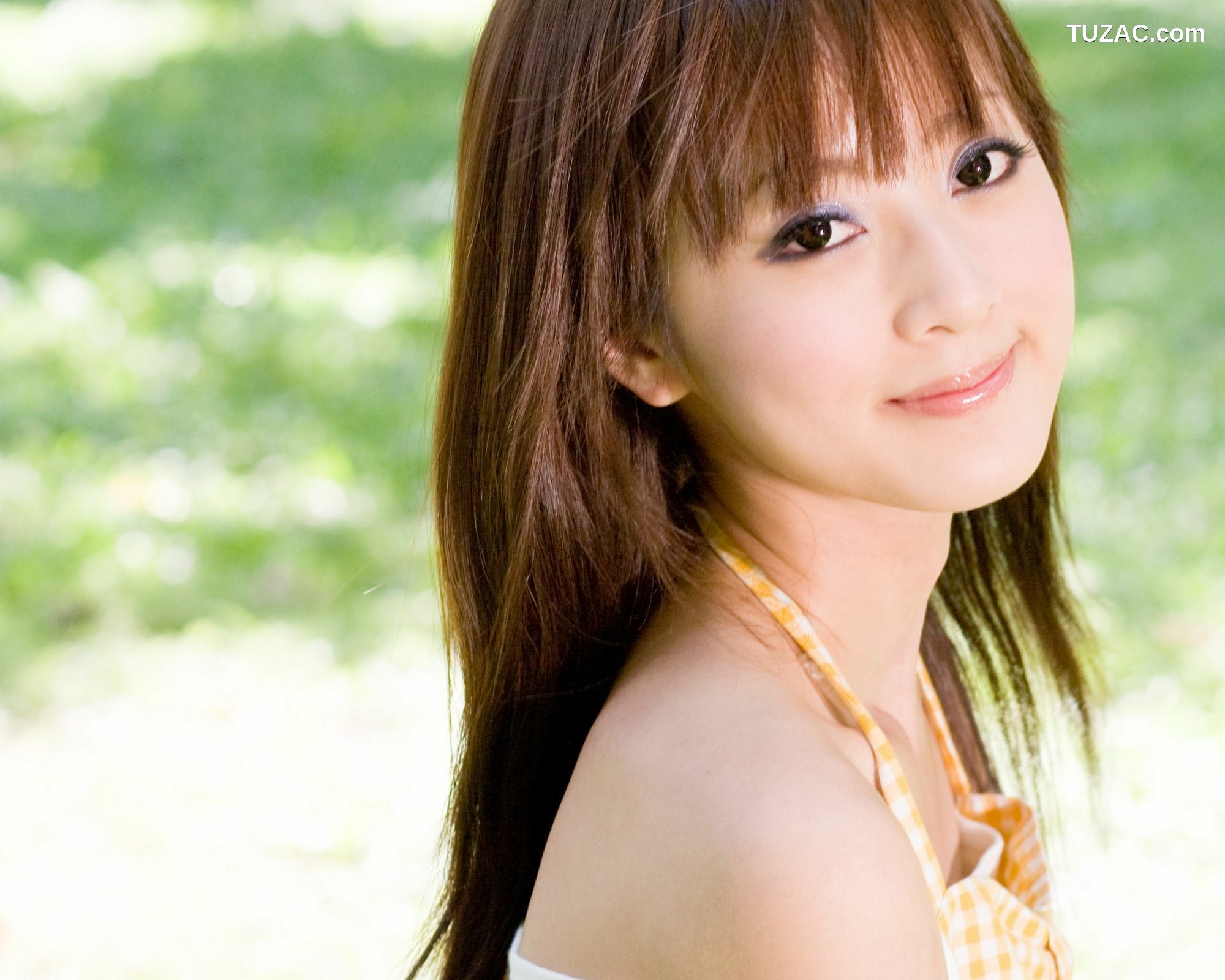 台湾正妹_张允霏/果子MM《台大外拍》第3部 写真集