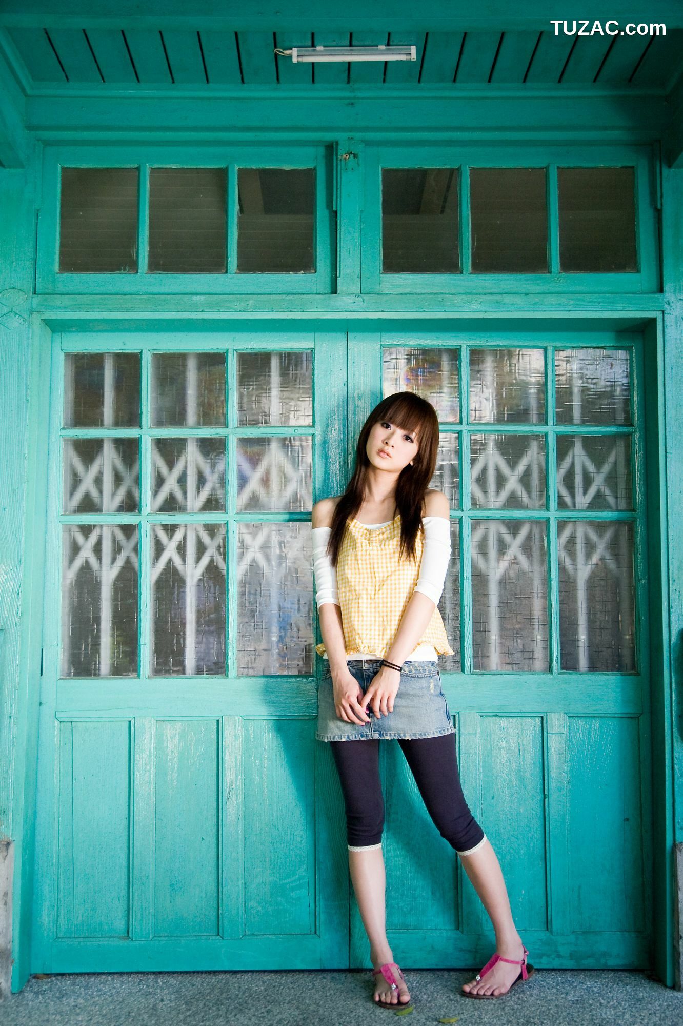 台湾正妹_张允霏/果子MM《台大外拍》第3部 写真集