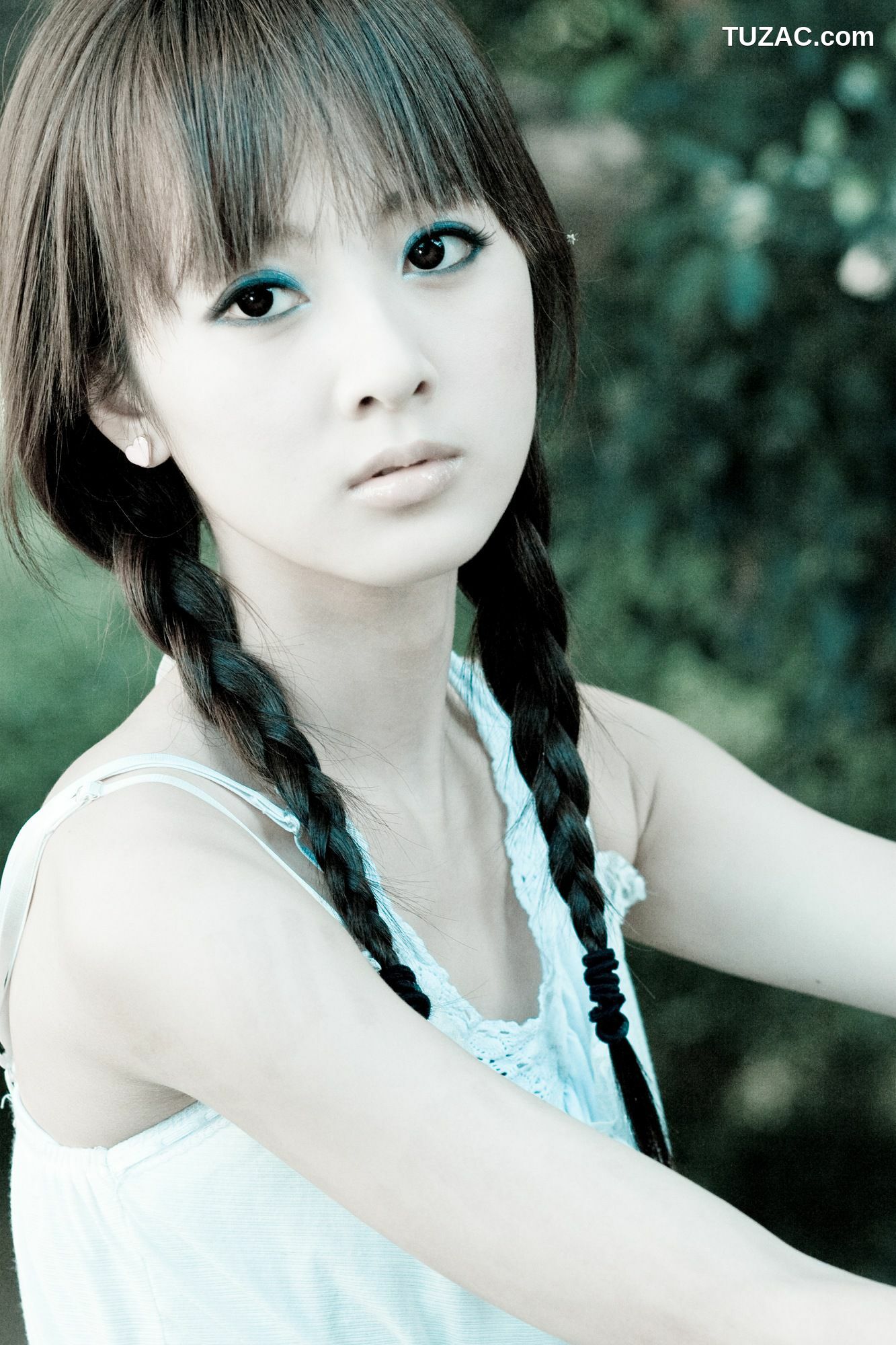 台湾正妹_张允霏/果子MM《台大外拍》第3部 写真集