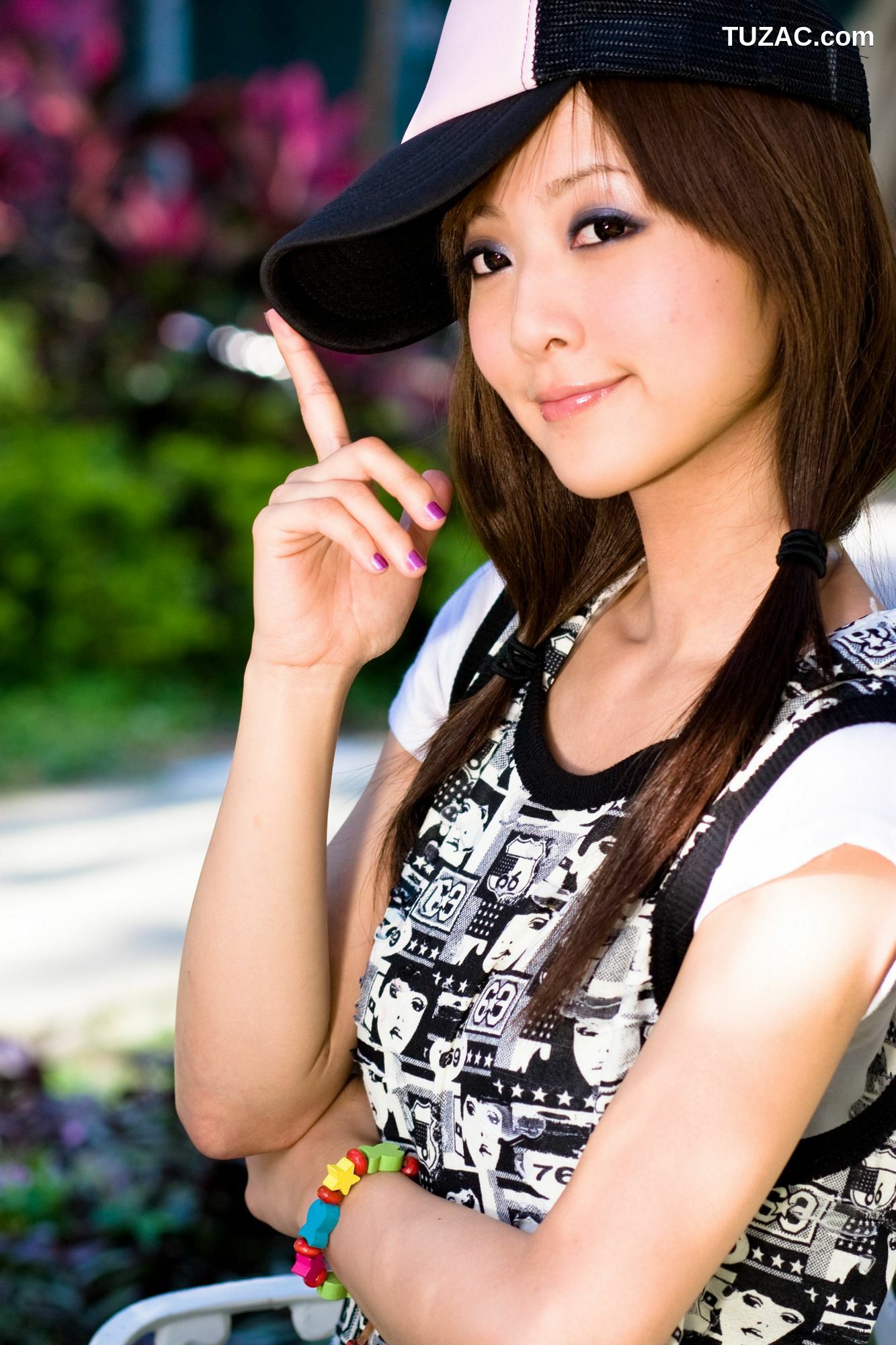 台湾正妹_张允霏/果子MM《台大外拍》第3部 写真集