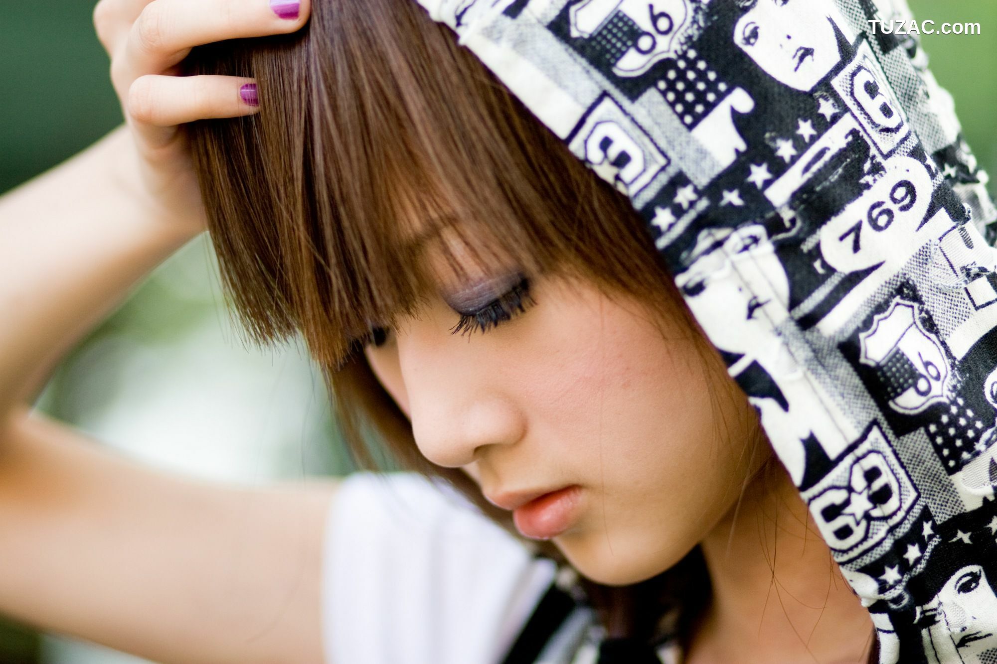 台湾正妹_张允霏/果子MM《台大外拍》第3部 写真集