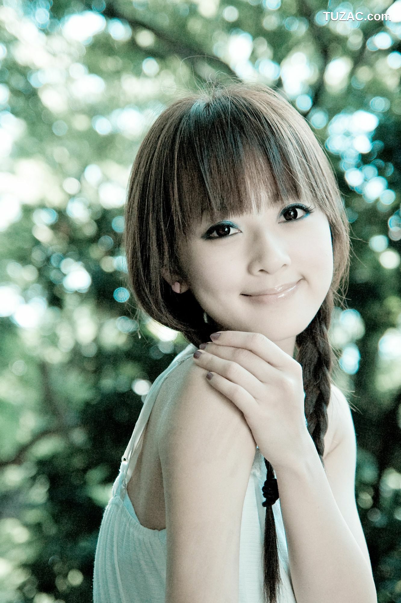 台湾正妹_张允霏/果子MM《台大外拍》第3部 写真集