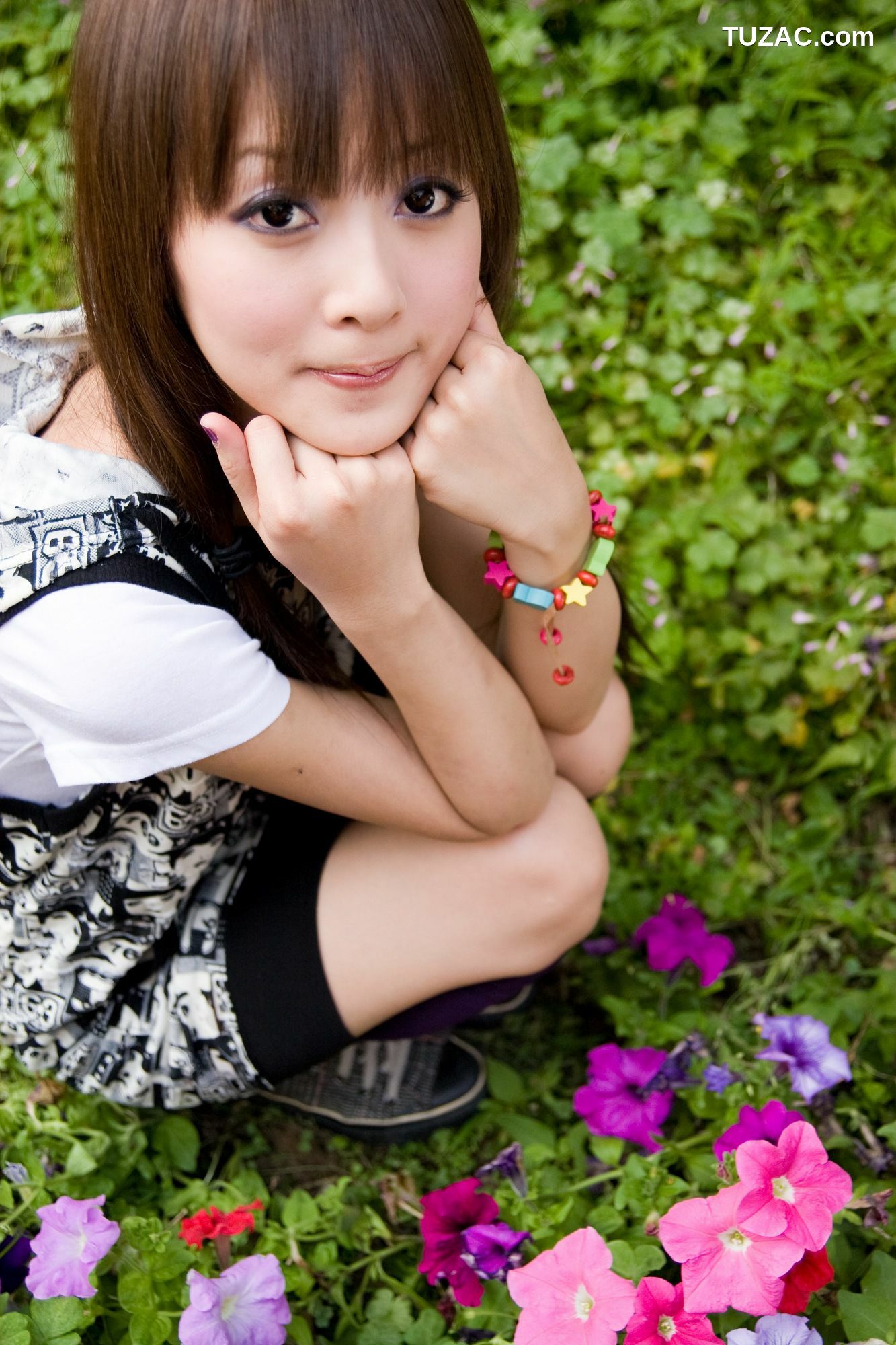 台湾正妹_张允霏/果子MM《台大外拍》第3部 写真集