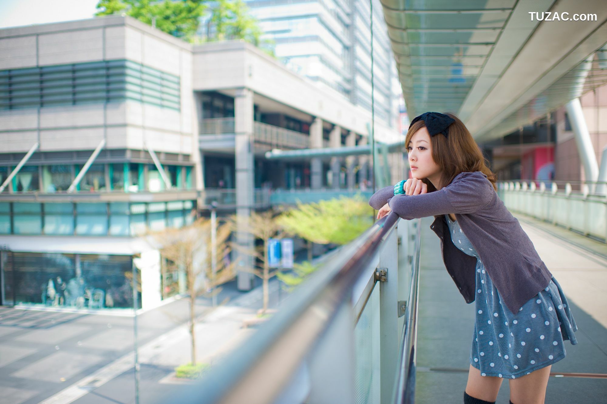 台湾正妹_张允霏/果子MM《城市漫遊》写真集