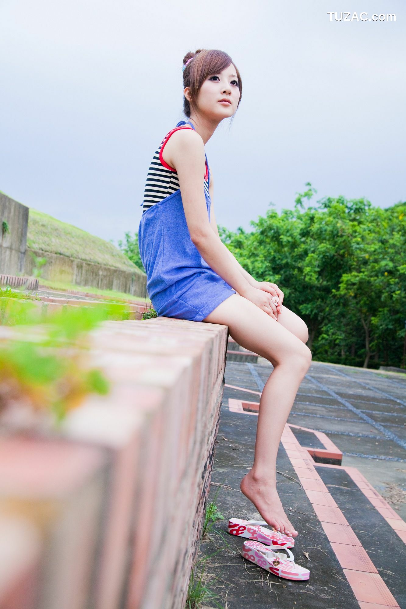 台湾正妹_张凯洁/Mikako《中興新村外拍》写真集