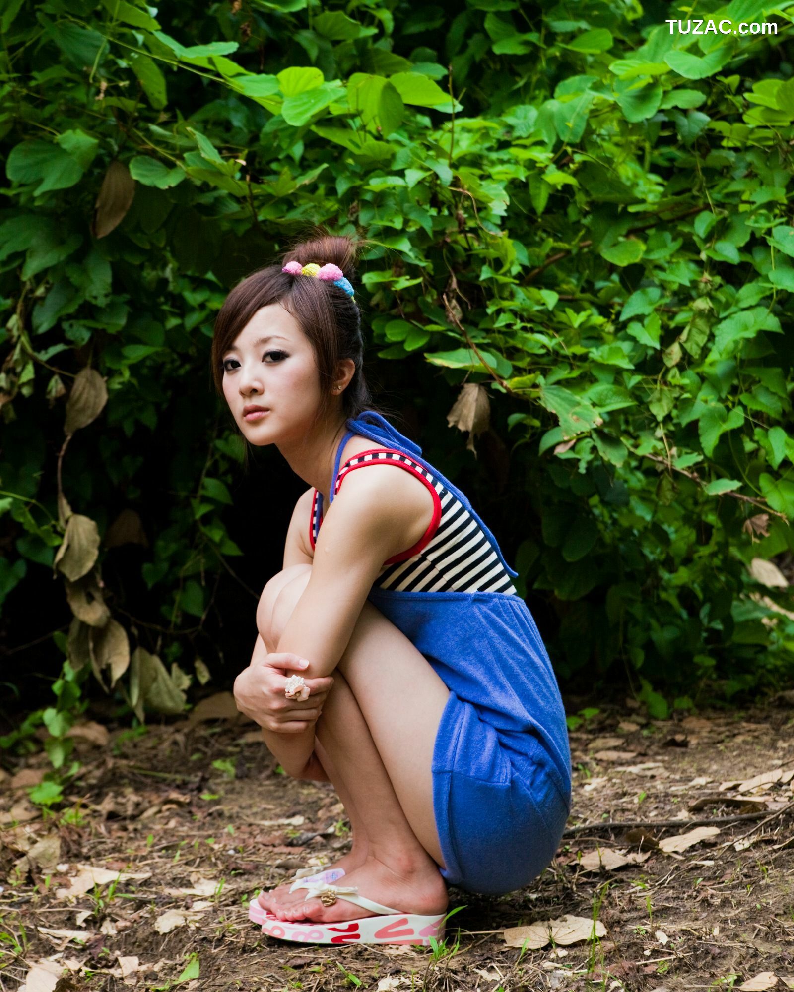 台湾正妹_张凯洁/Mikako《中興新村外拍》写真集