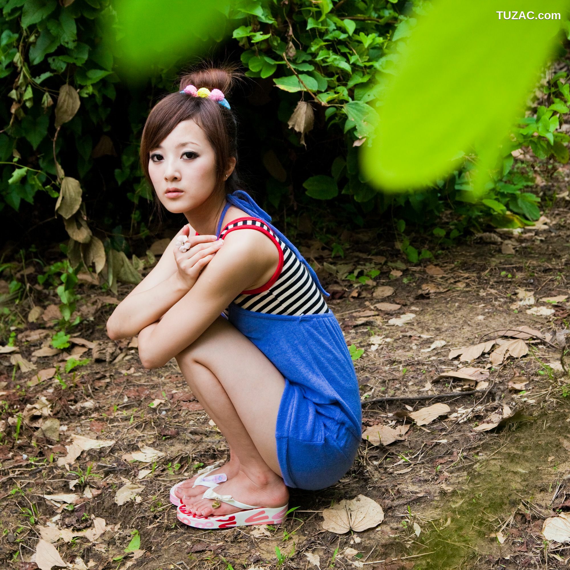 台湾正妹_张凯洁/Mikako《中興新村外拍》写真集