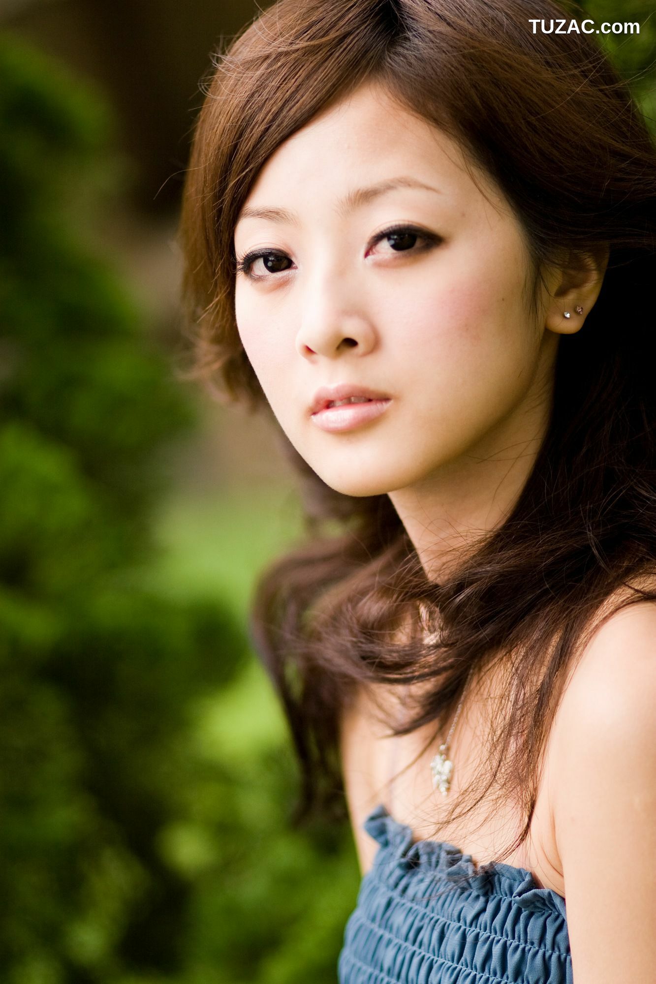 台湾正妹_张凯洁/张允霏《士林官邸外拍》写真集