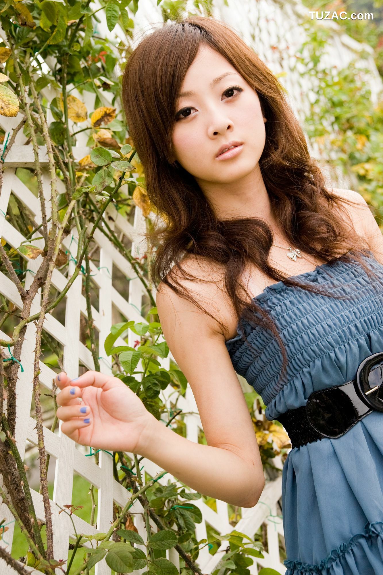 台湾正妹_张凯洁/张允霏《士林官邸外拍》写真集