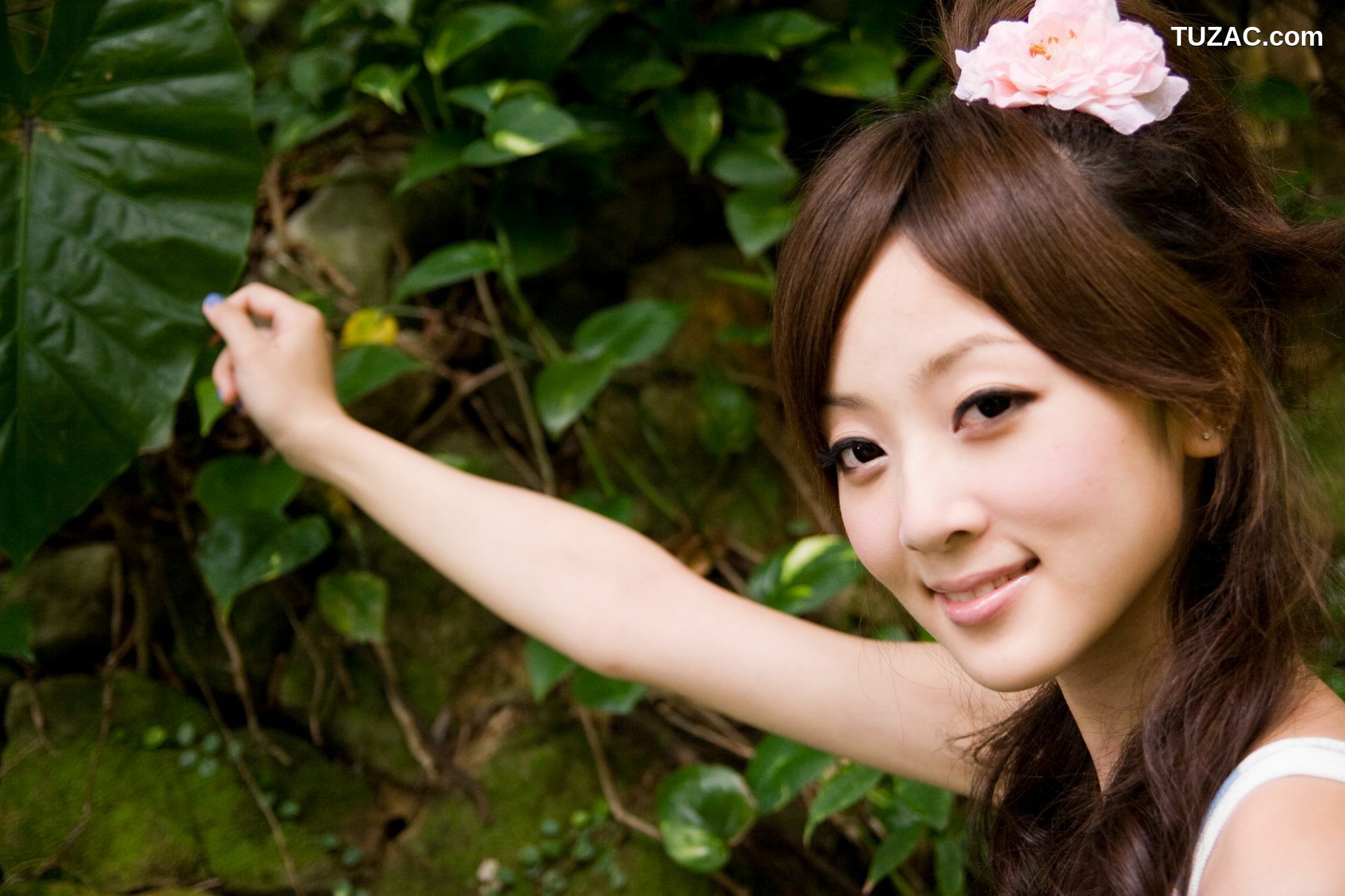 台湾正妹_张凯洁/张允霏《士林官邸外拍》写真集