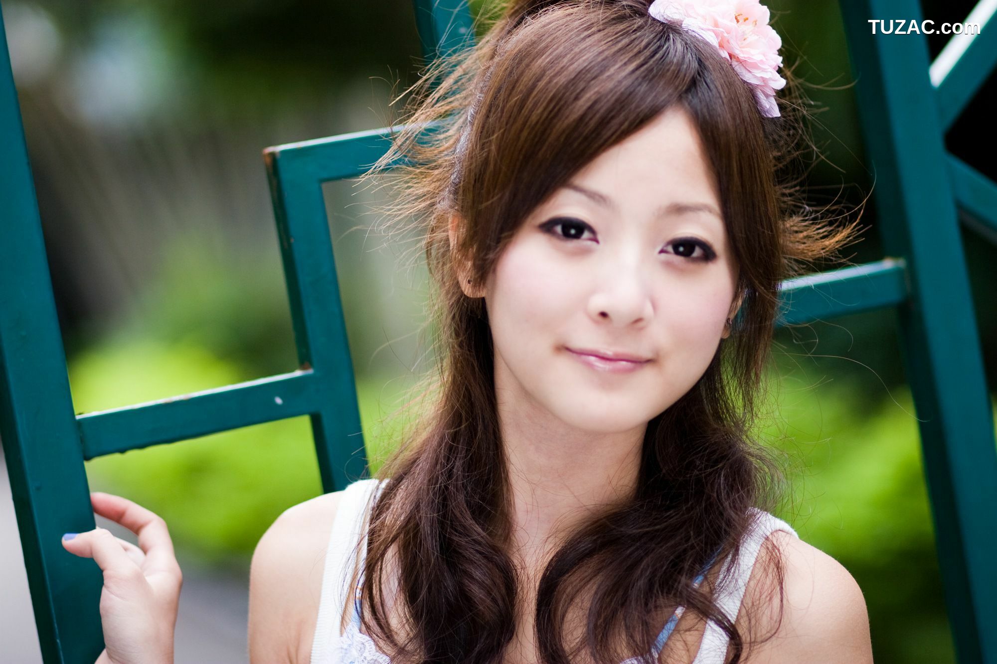 台湾正妹_张凯洁/张允霏《士林官邸外拍》写真集