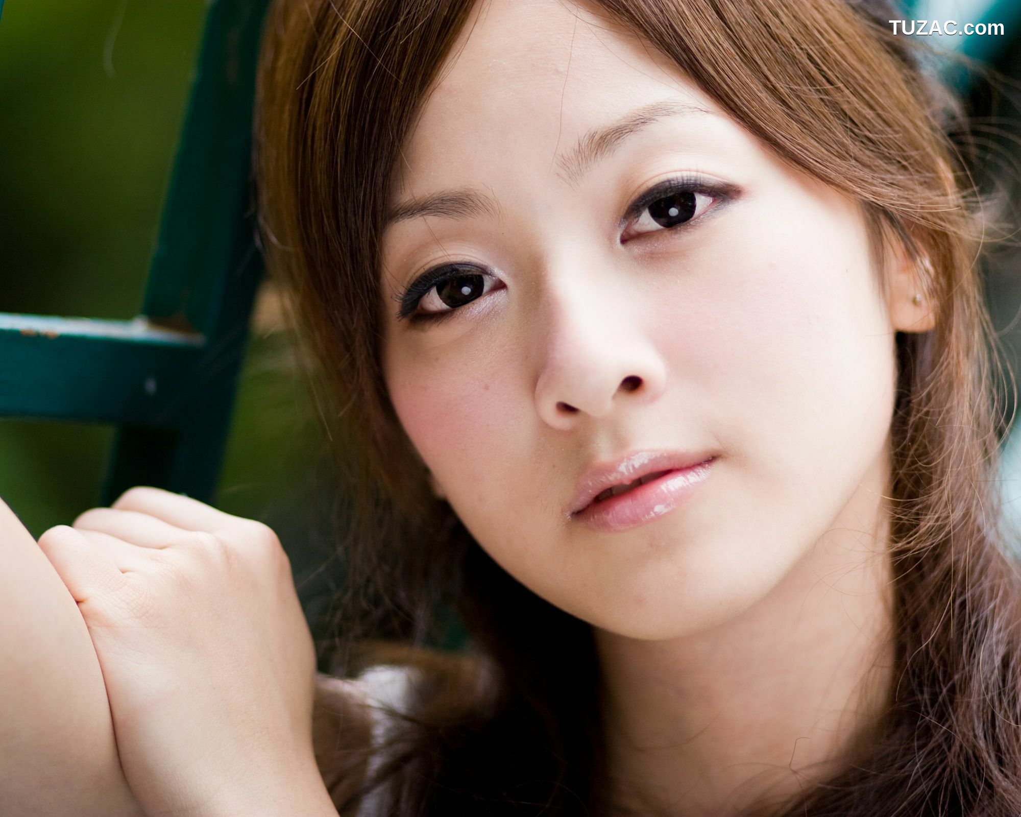 台湾正妹_张凯洁/张允霏《士林官邸外拍》写真集