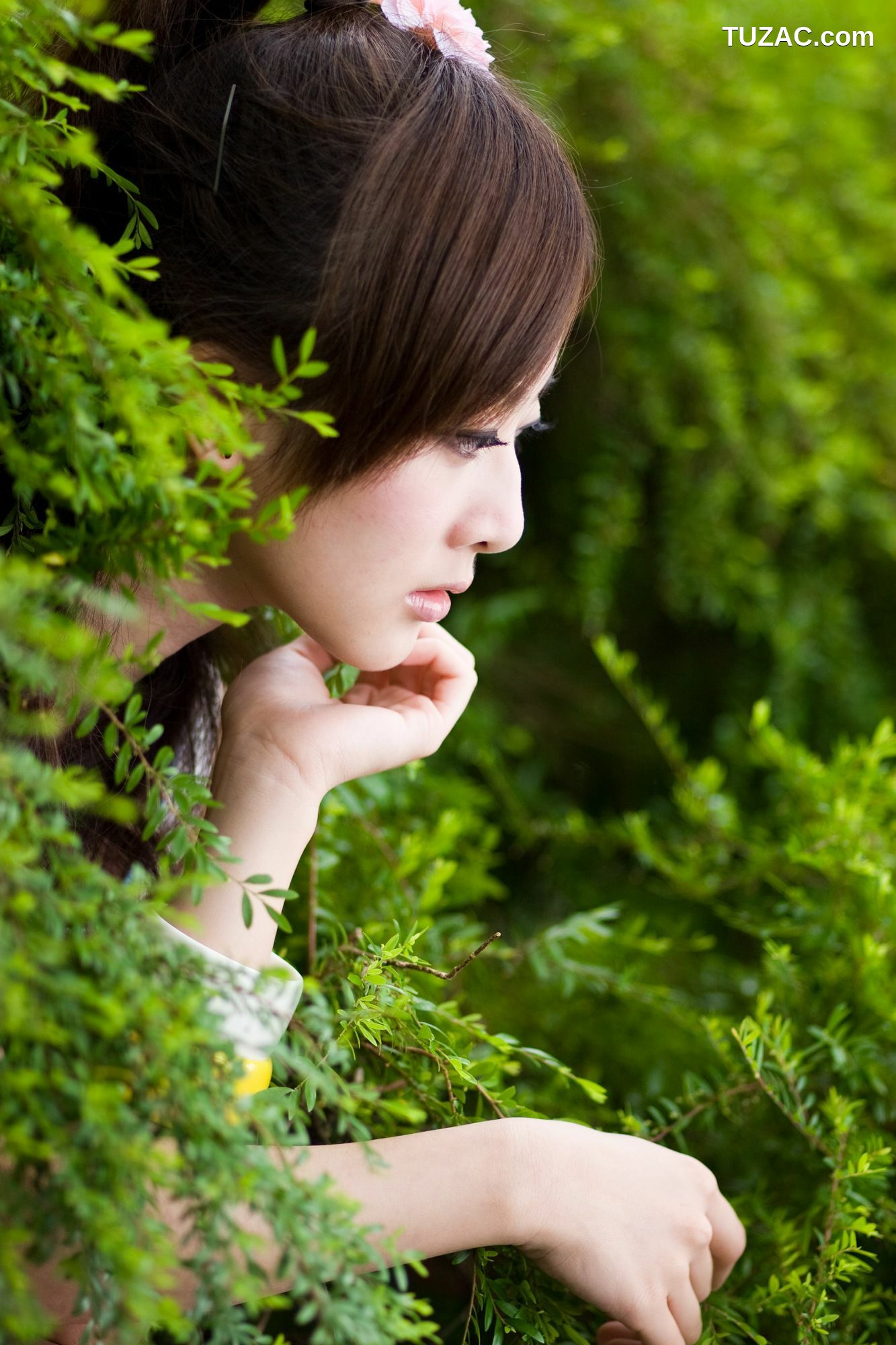 台湾正妹_张凯洁/张允霏《士林官邸外拍》写真集