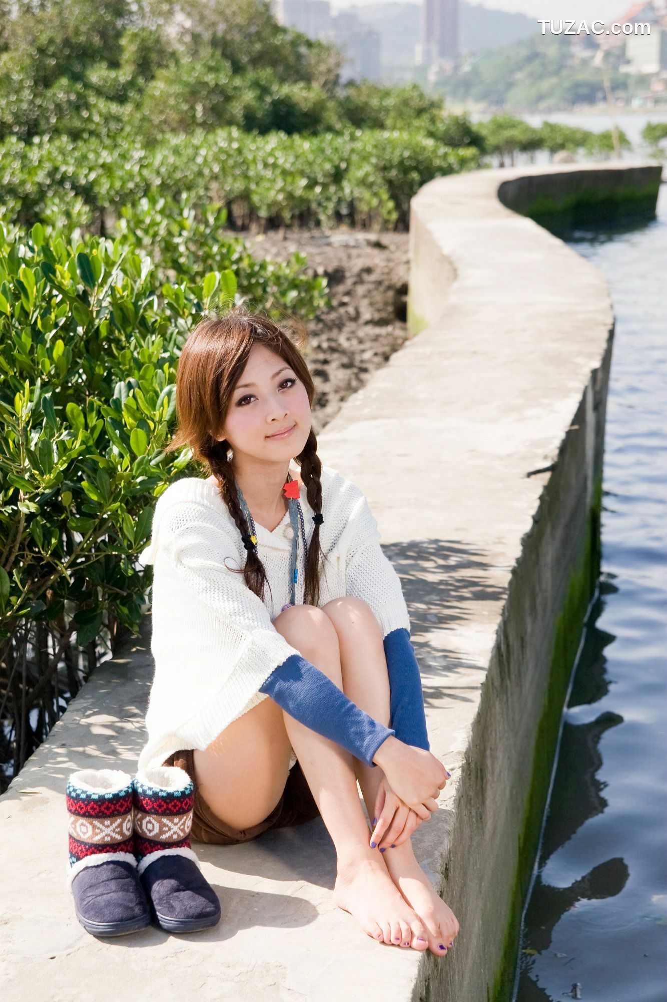 台湾正妹_张凯洁/张允霏《關渡外拍》写真集