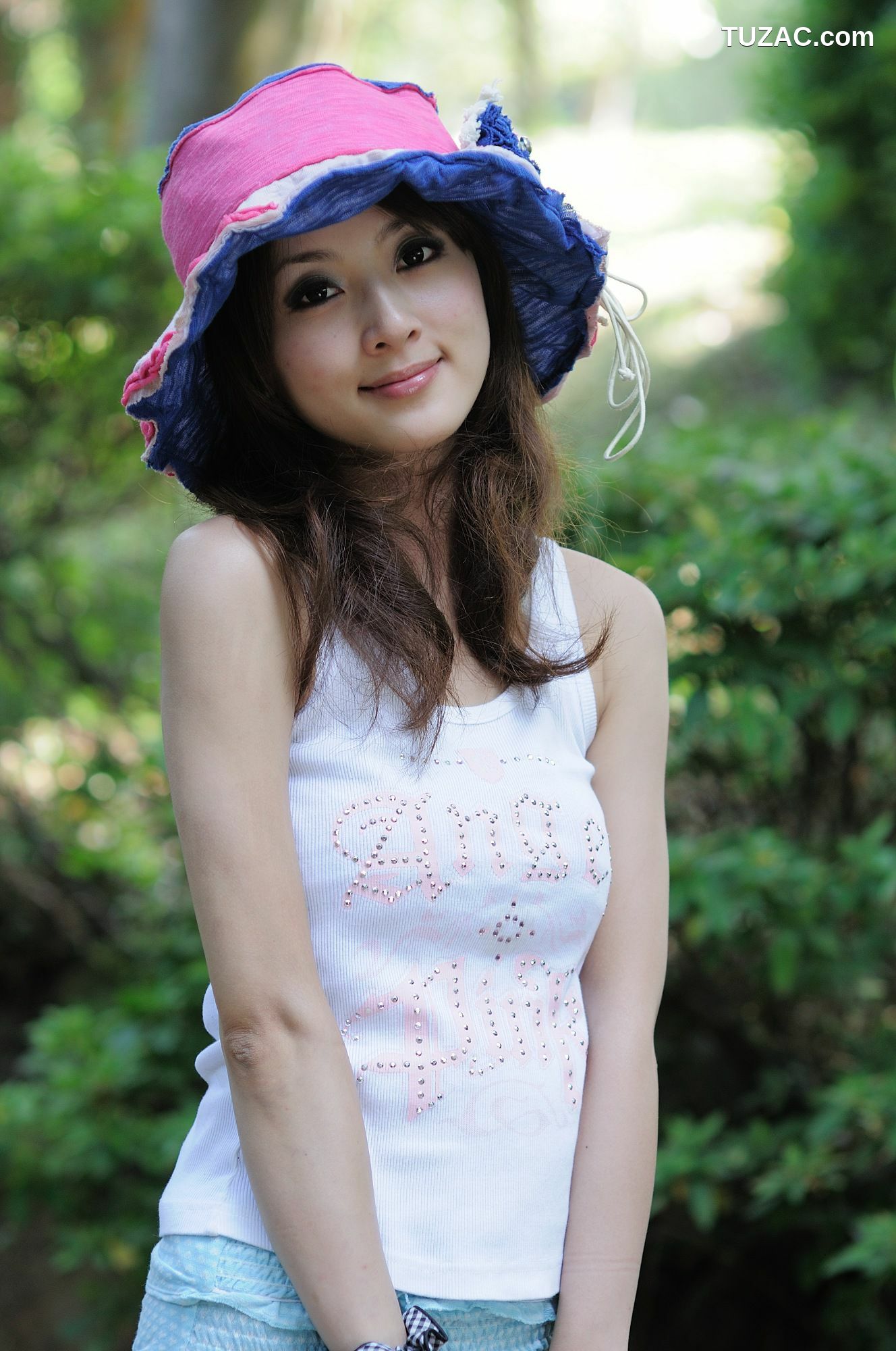 台湾正妹_张凯洁/张允霏《陽明山美軍宿舍》第1部 写真集
