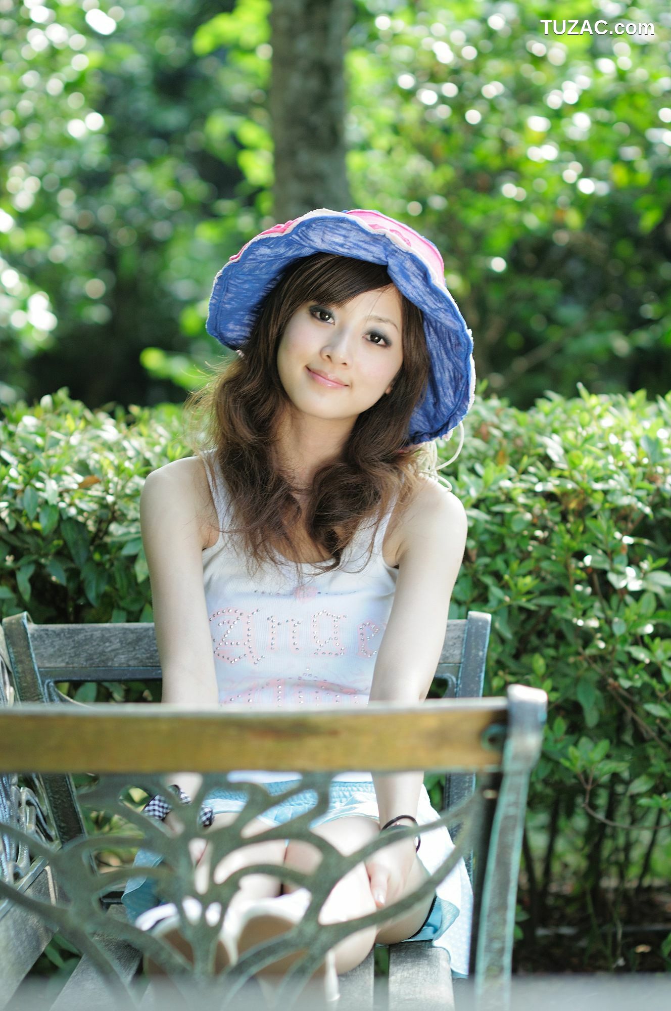 台湾正妹_张凯洁/张允霏《陽明山美軍宿舍》第1部 写真集