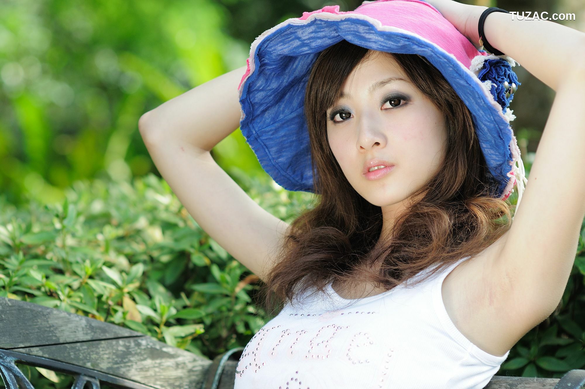 台湾正妹_张凯洁/张允霏《陽明山美軍宿舍》第1部 写真集