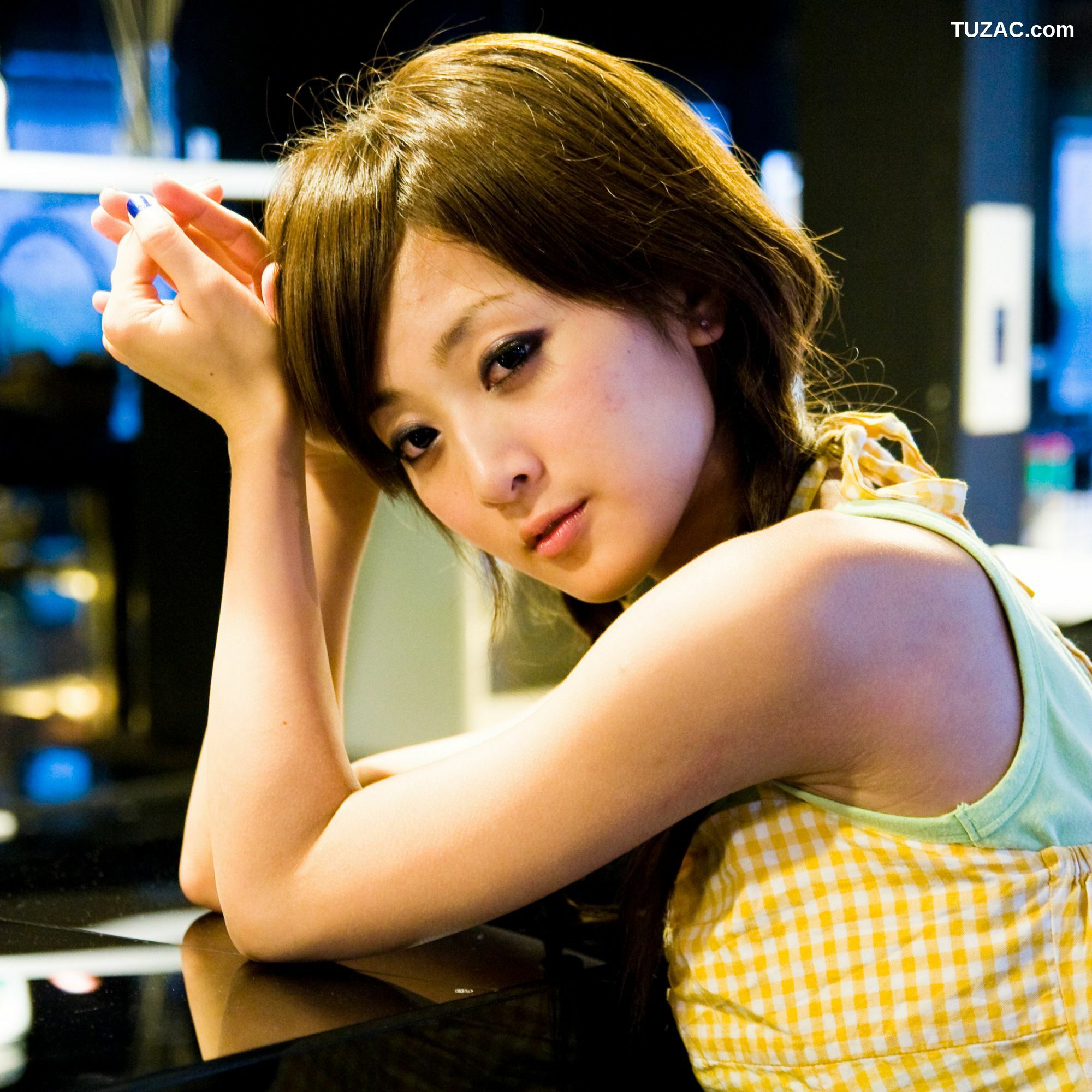 台湾正妹_张凯洁/果子MM《台大外拍》第2部 写真集