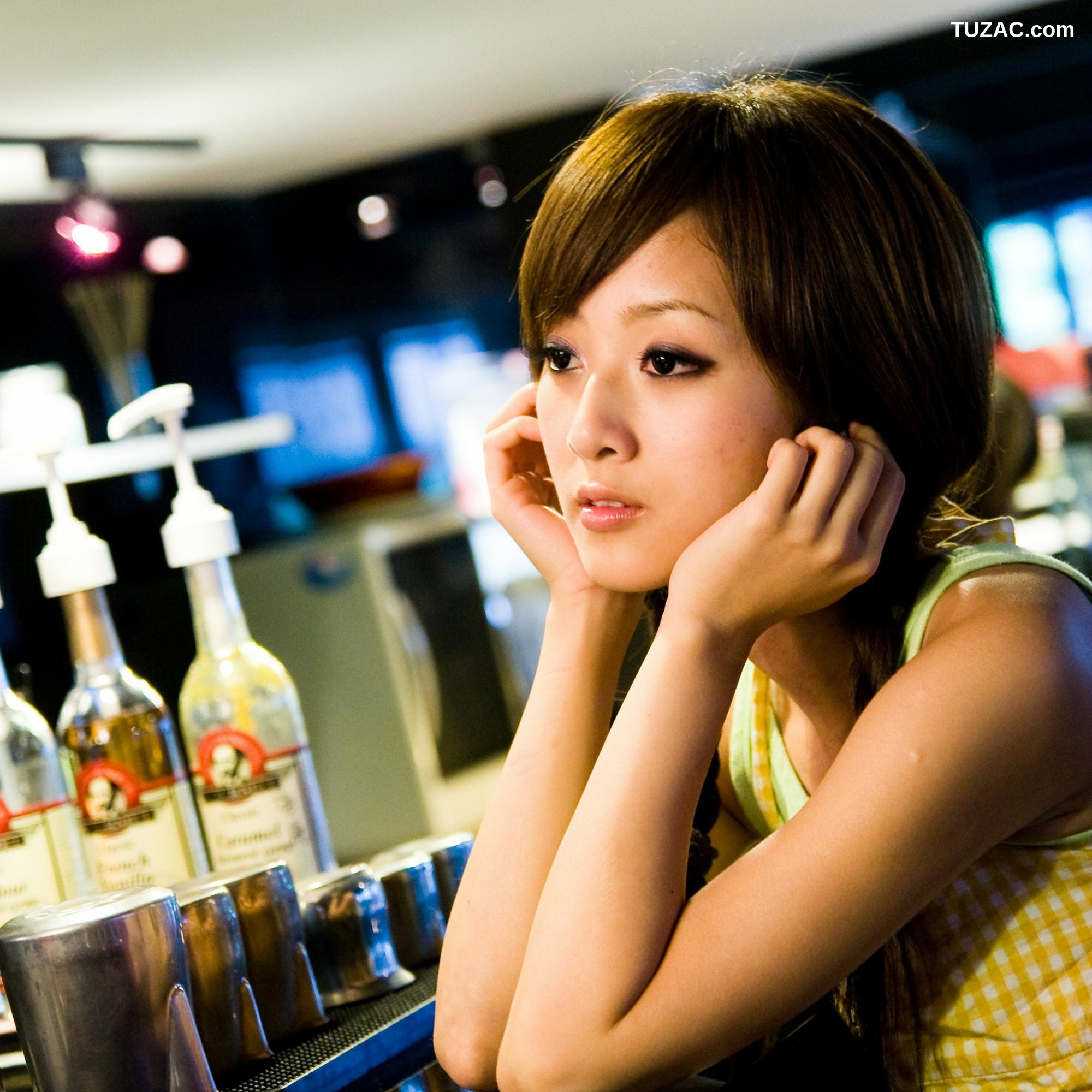 台湾正妹_张凯洁/果子MM《台大外拍》第2部 写真集