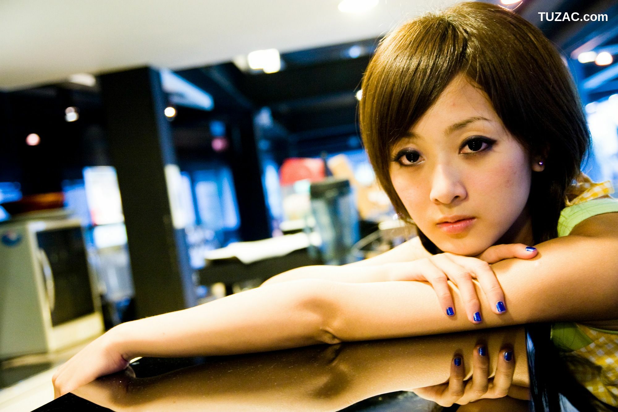 台湾正妹_张凯洁/果子MM《台大外拍》第2部 写真集