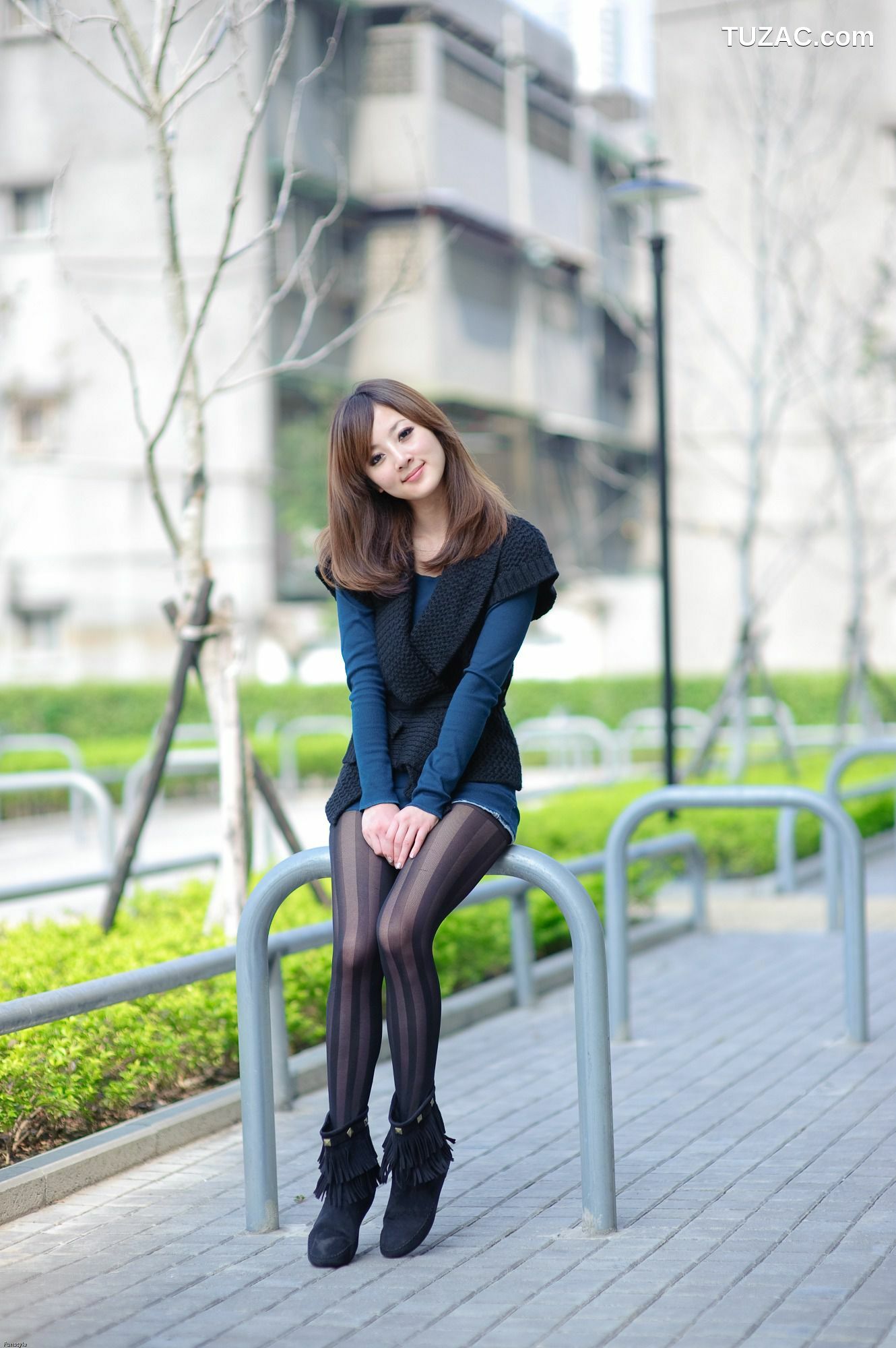 台湾正妹_张凯洁/果子MM《水博館外拍》写真集