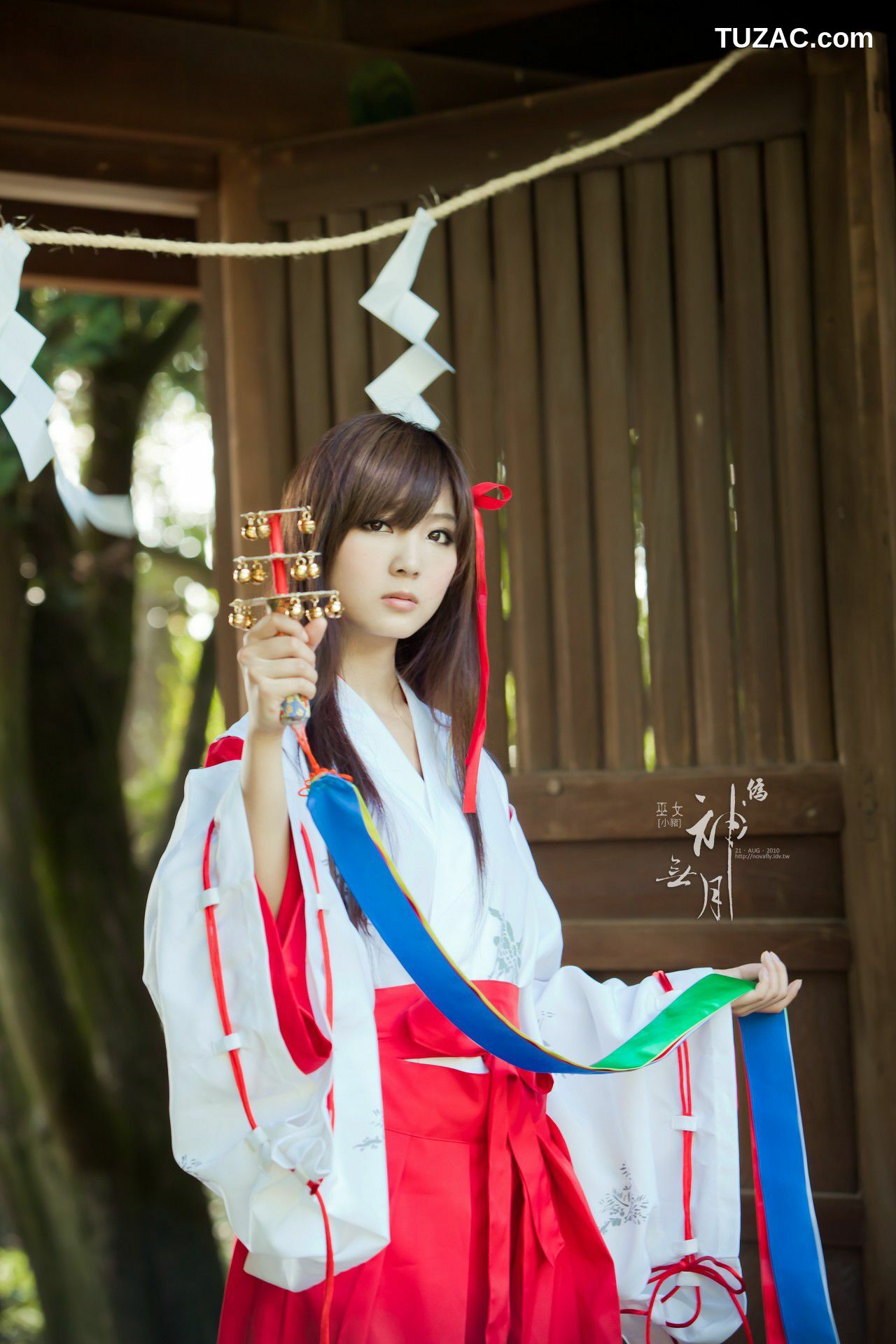 台湾正妹_杨宜轩/Patty小猪《伪.神无月巫女》写真集