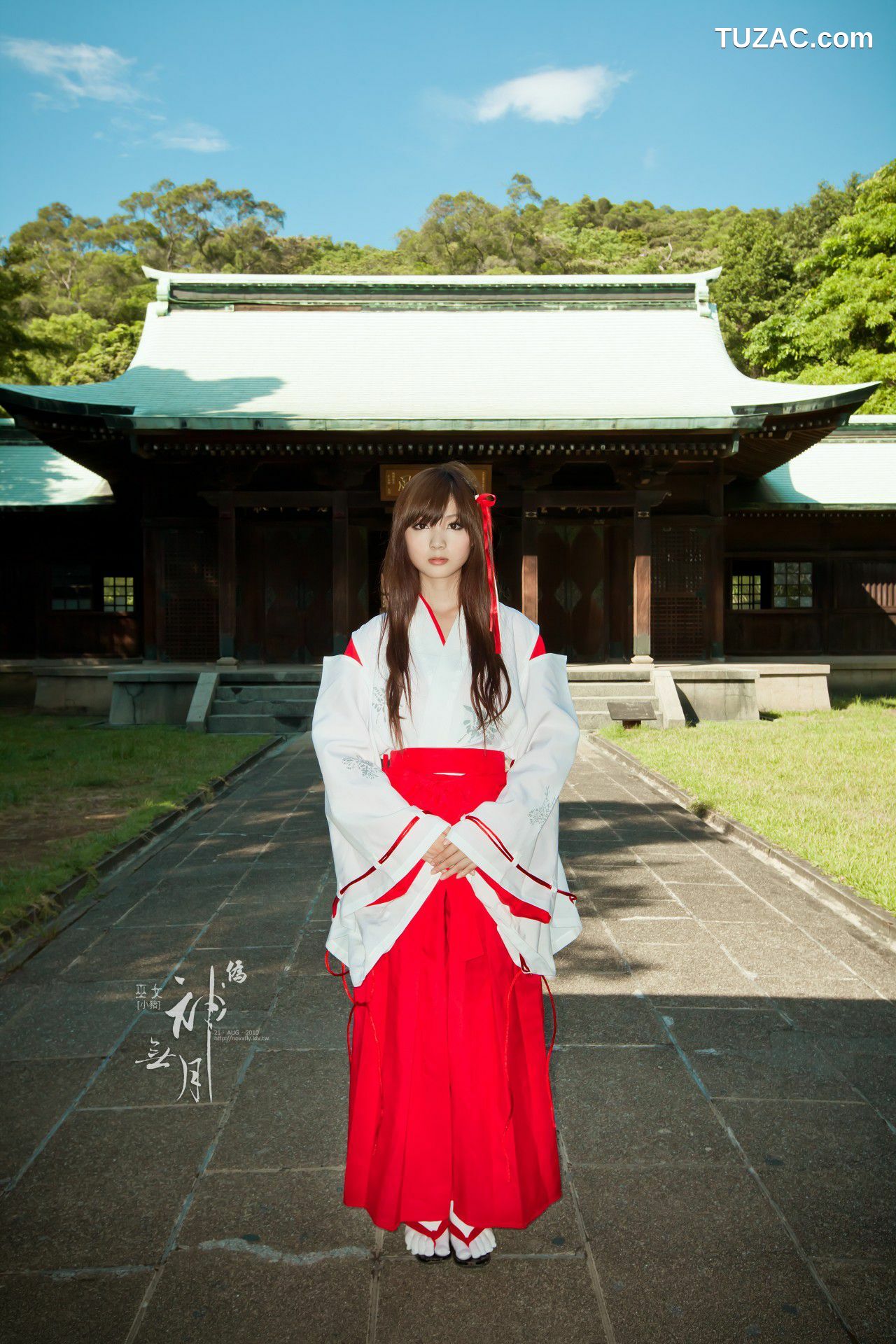 台湾正妹_杨宜轩/Patty小猪《伪.神无月巫女》写真集