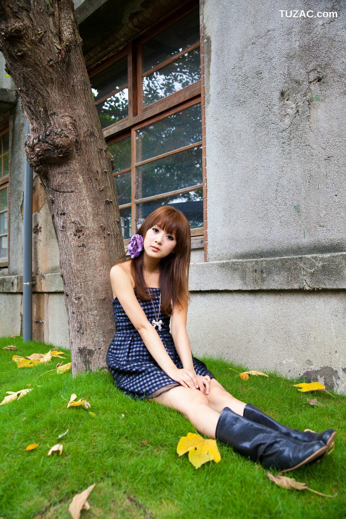 台湾正妹_果子MM/Mikako《華山藝文中心外拍》写真集