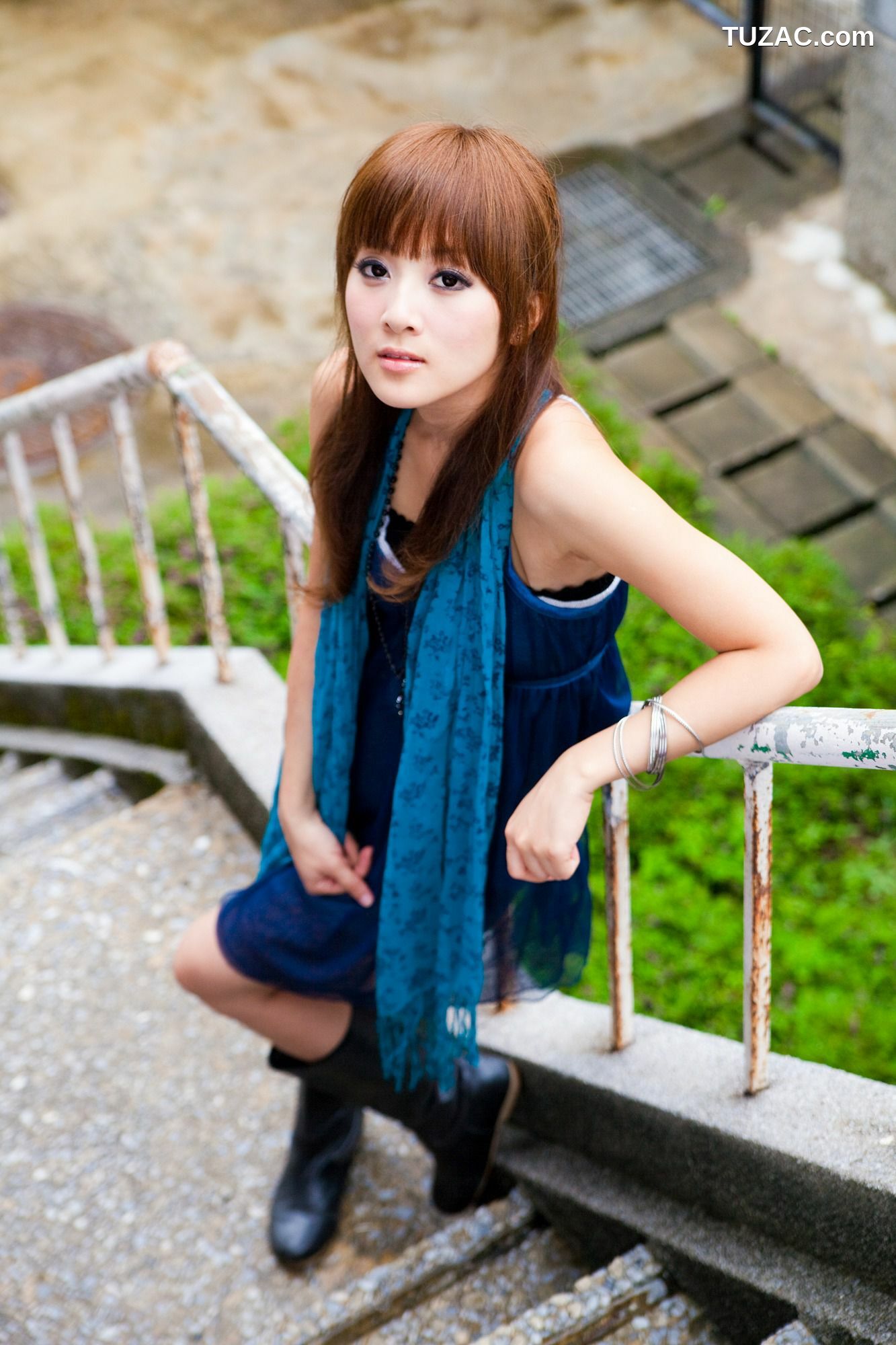 台湾正妹_果子MM/Mikako《華山藝文中心外拍》写真集