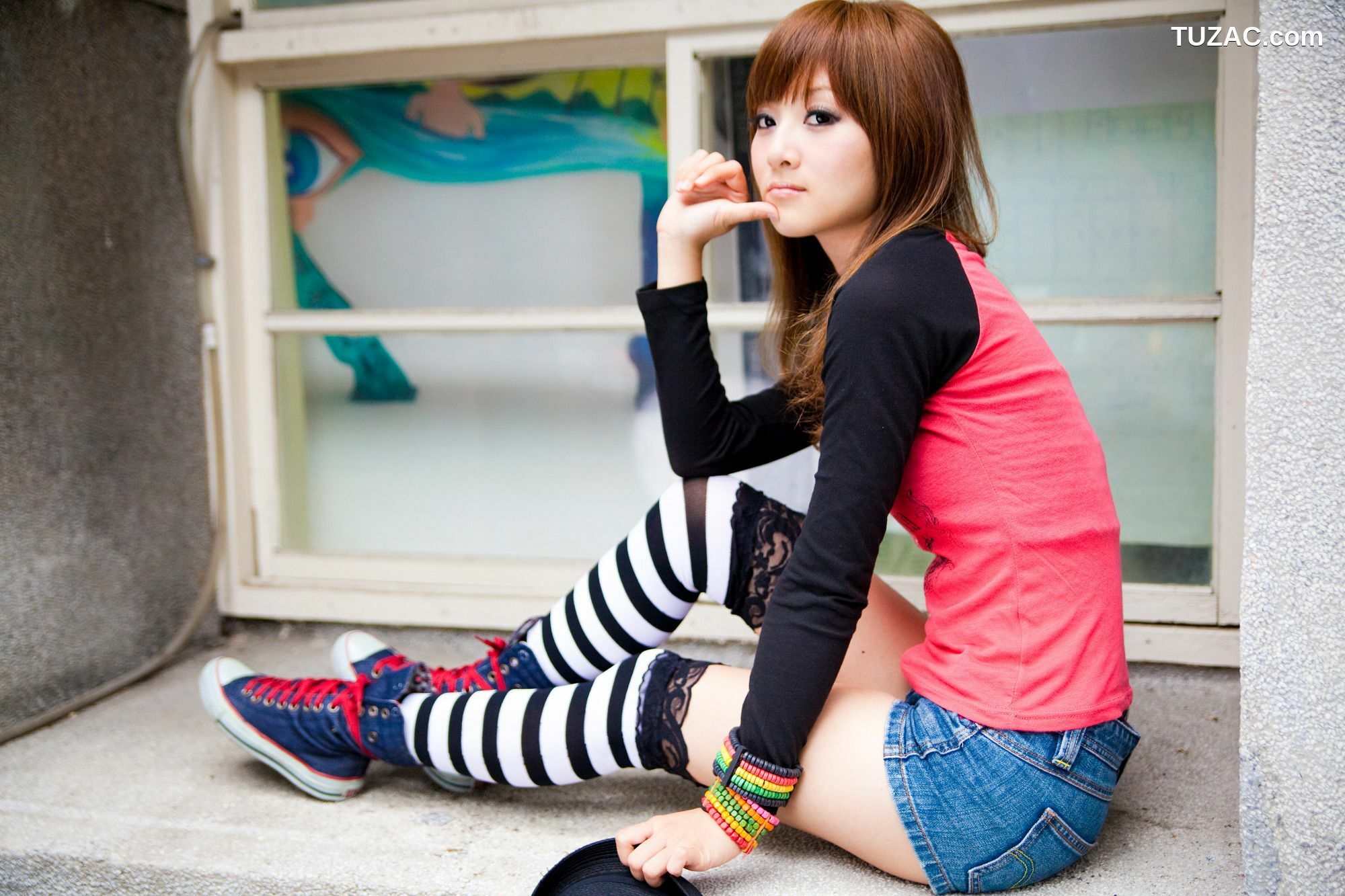 台湾正妹_果子MM/Mikako《華山藝文中心外拍》写真集