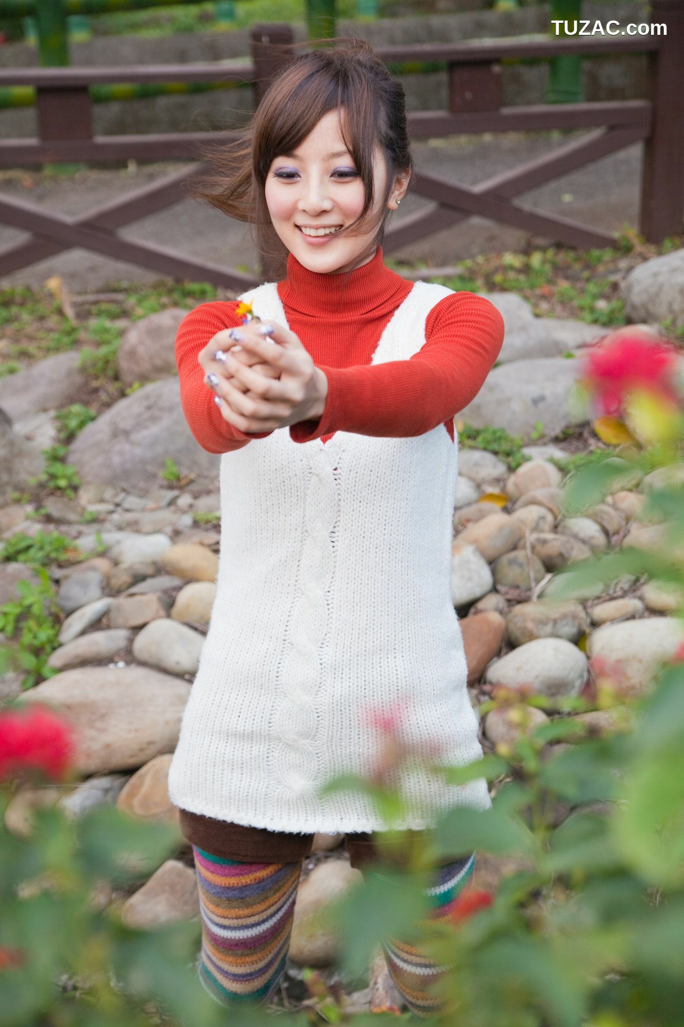 台湾正妹_果子MM/Mikako《雙溪公園+原住民公園》第I部 写真集