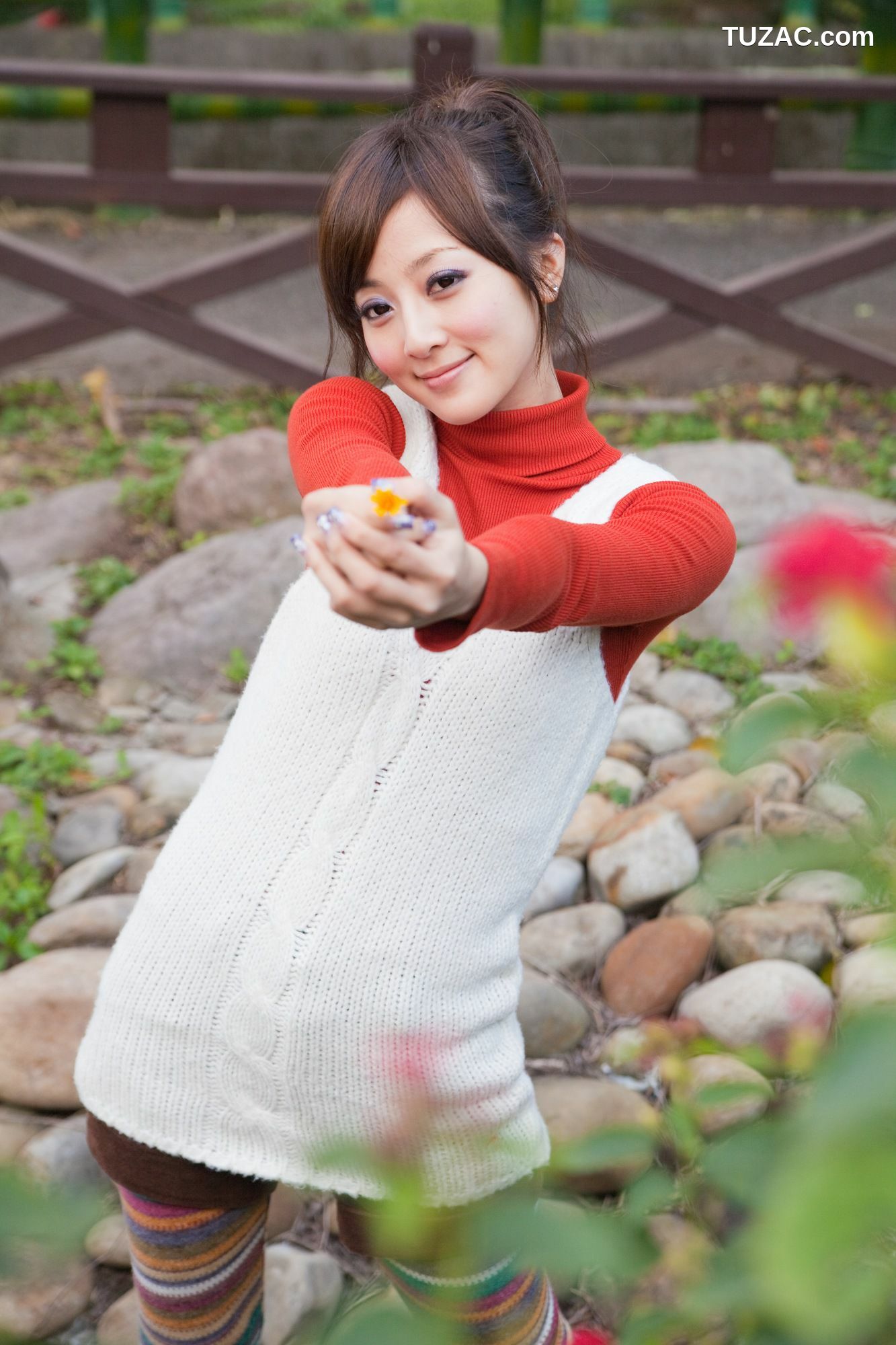 台湾正妹_果子MM/Mikako《雙溪公園+原住民公園》第I部 写真集