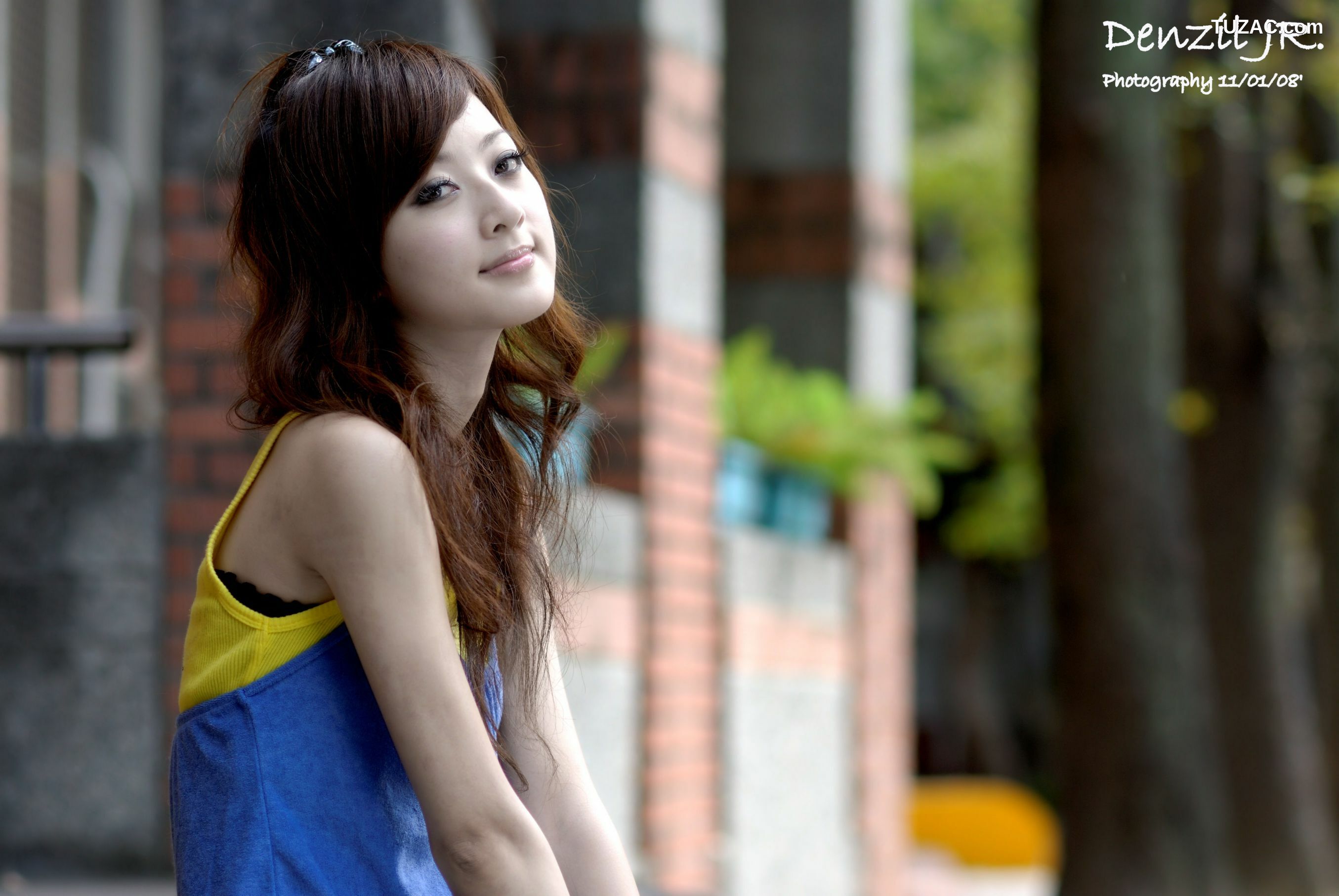 台湾正妹_果子MM/张允霏 《台大外拍》第1部 写真集