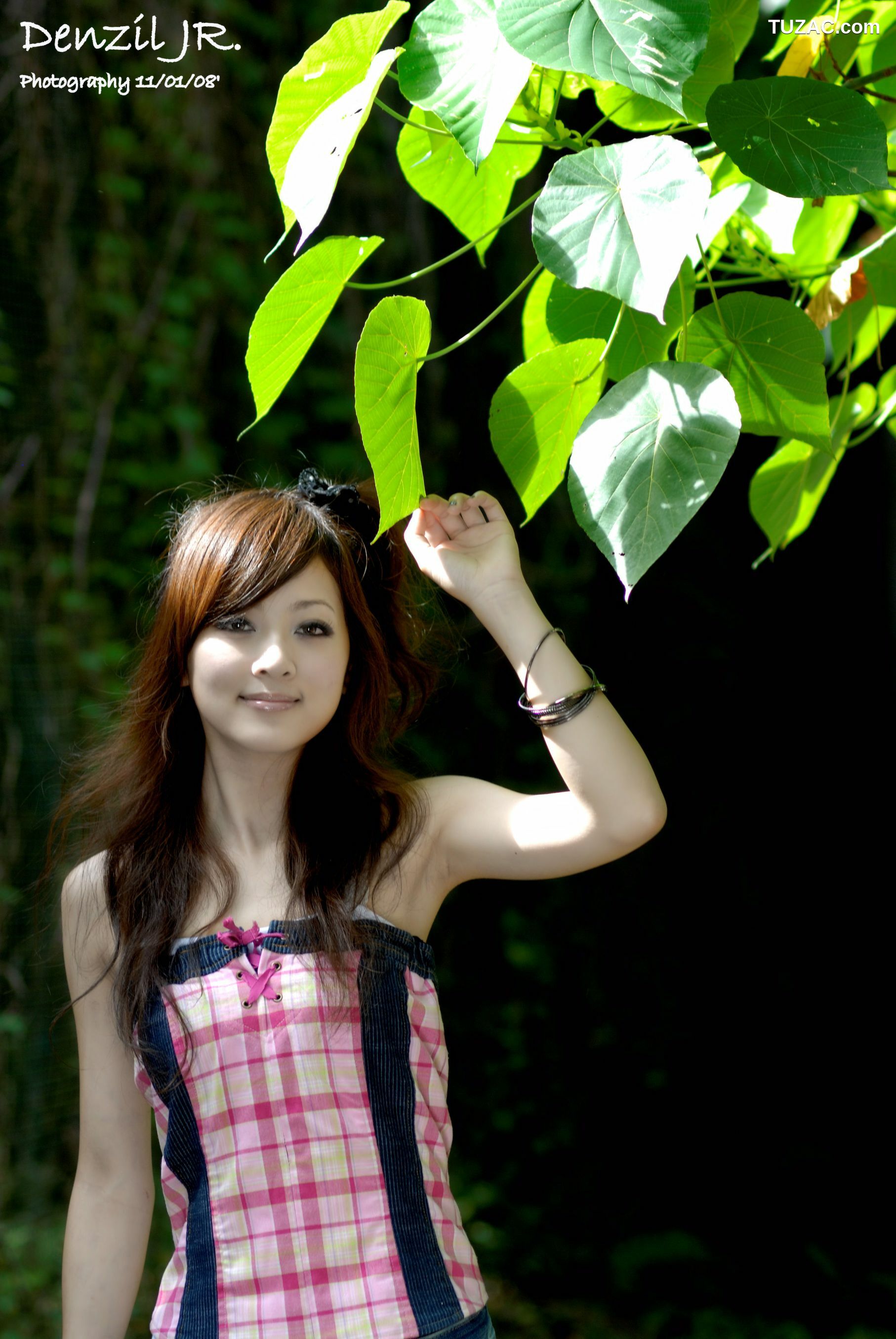 台湾正妹_果子MM/张允霏《台大外拍》第II部 写真集