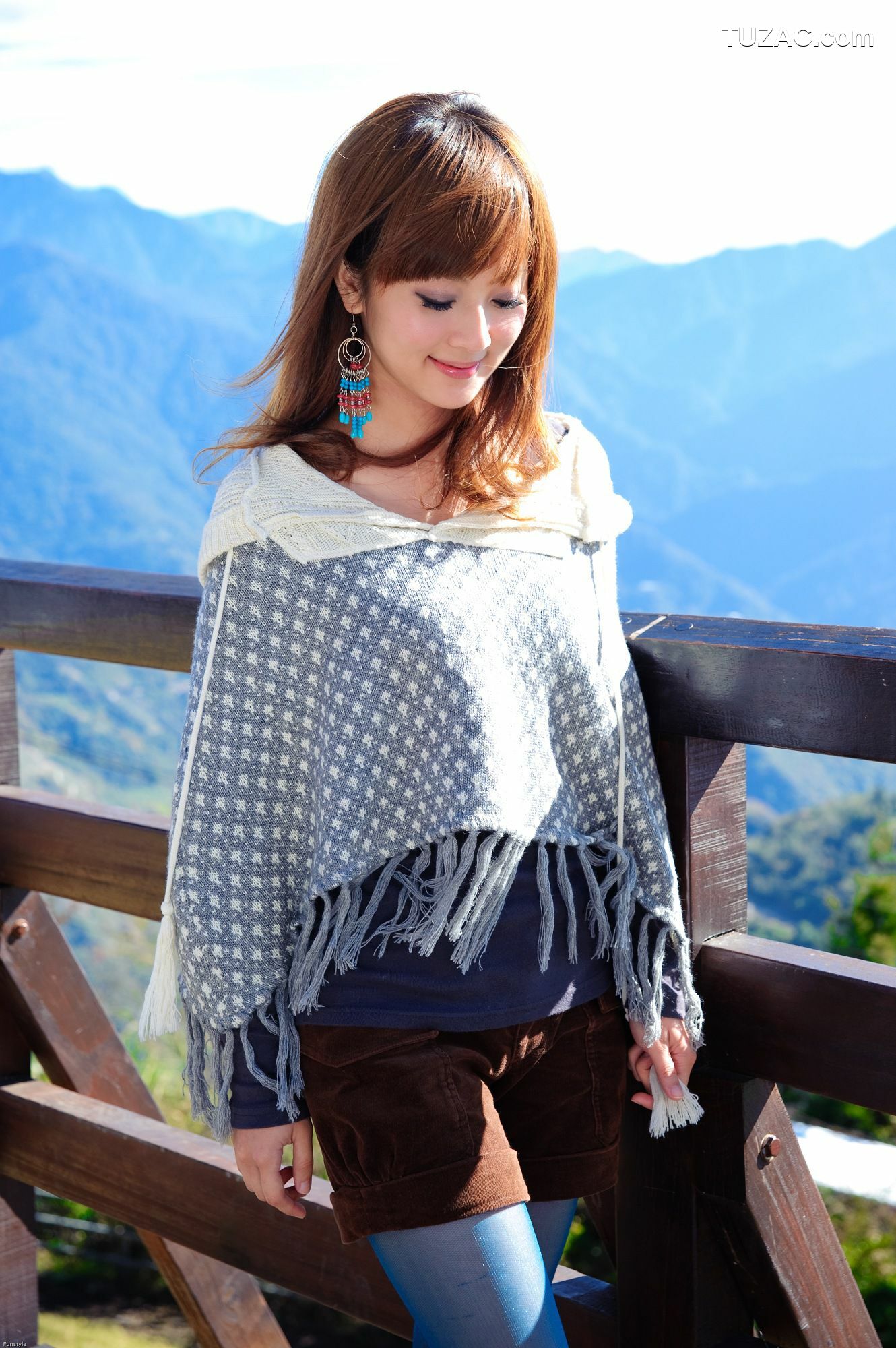 台湾正妹_果子MM/张允霏《果子遊清境》写真集