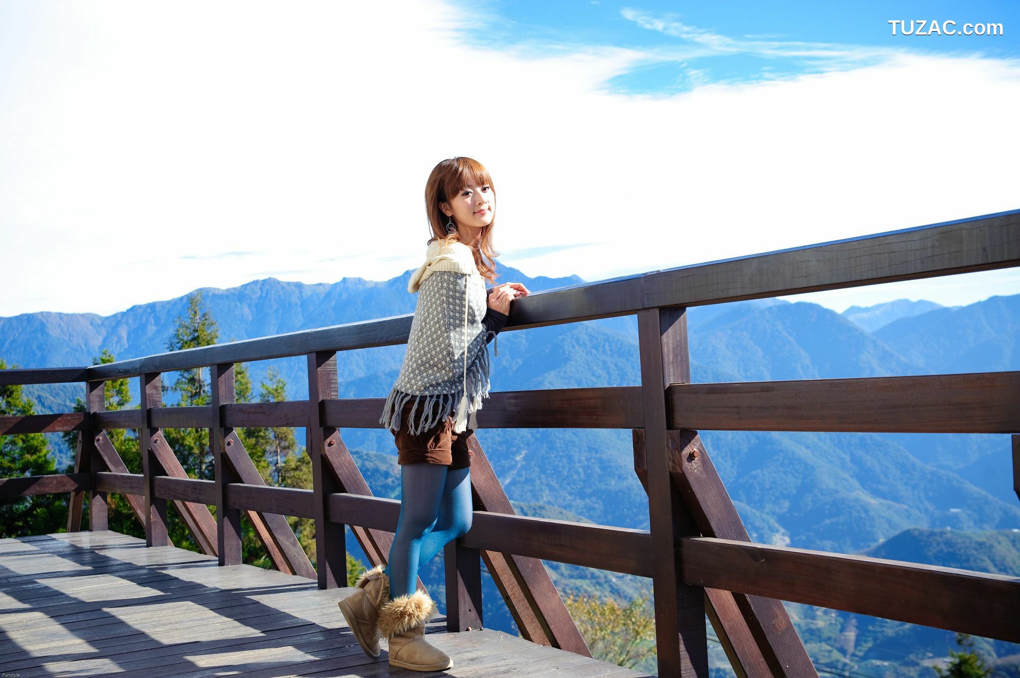 台湾正妹_果子MM/张允霏《果子遊清境》写真集