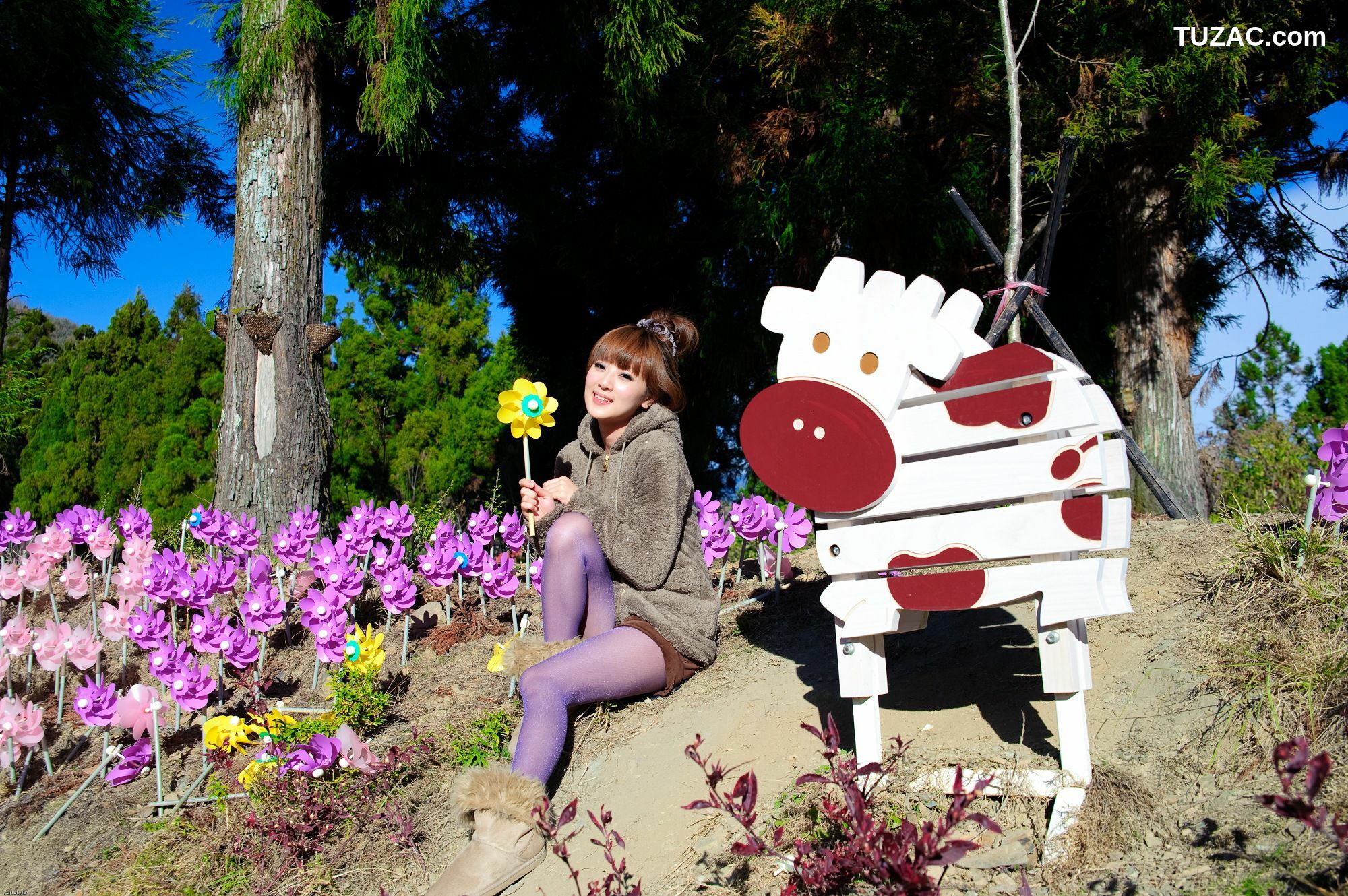 台湾正妹_果子MM/张允霏《果子遊清境》写真集