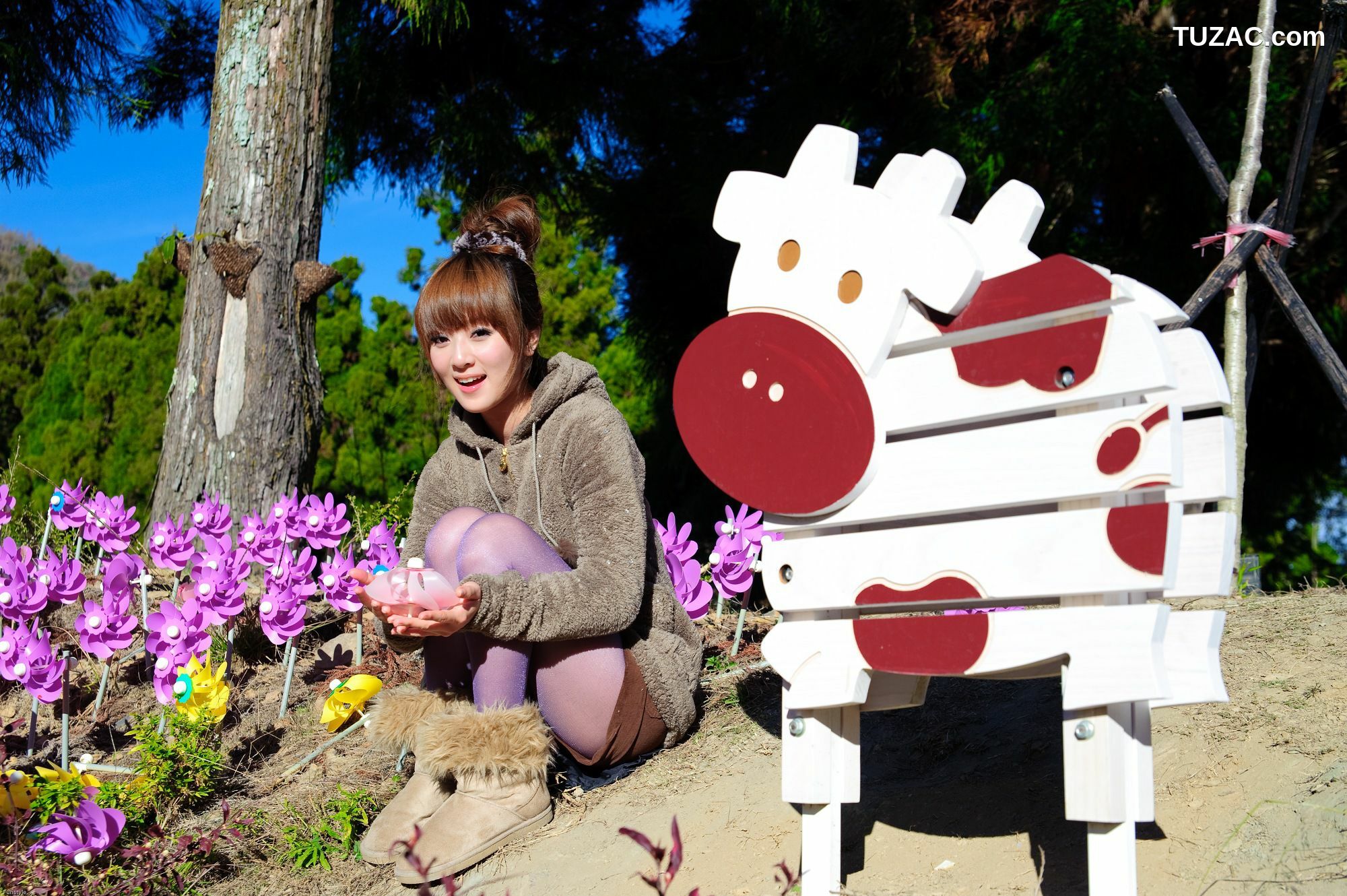 台湾正妹_果子MM/张允霏《果子遊清境》写真集