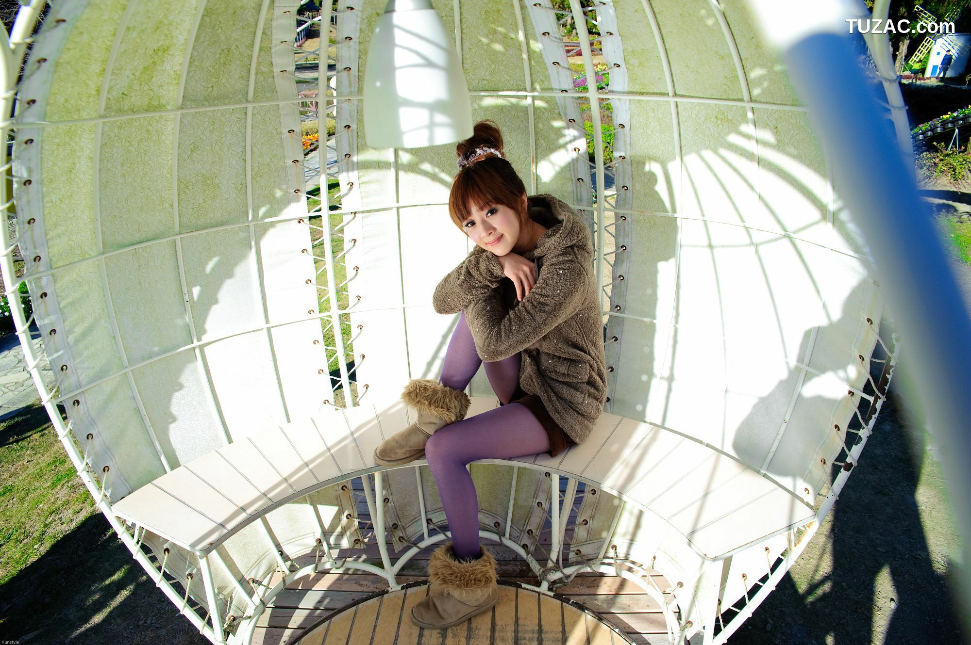 台湾正妹_果子MM/张允霏《果子遊清境》写真集