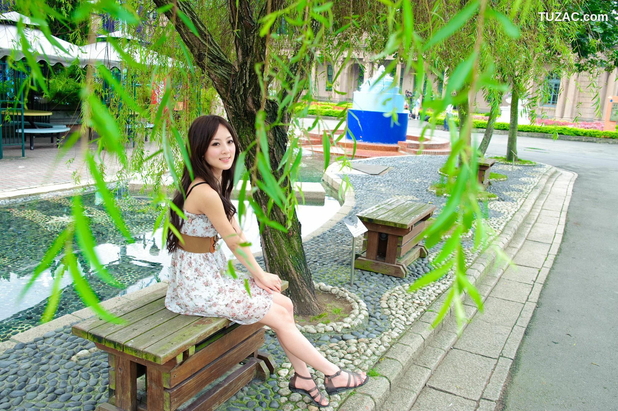 台湾正妹_果子MM/张允霏《水博館 II》外拍写真集