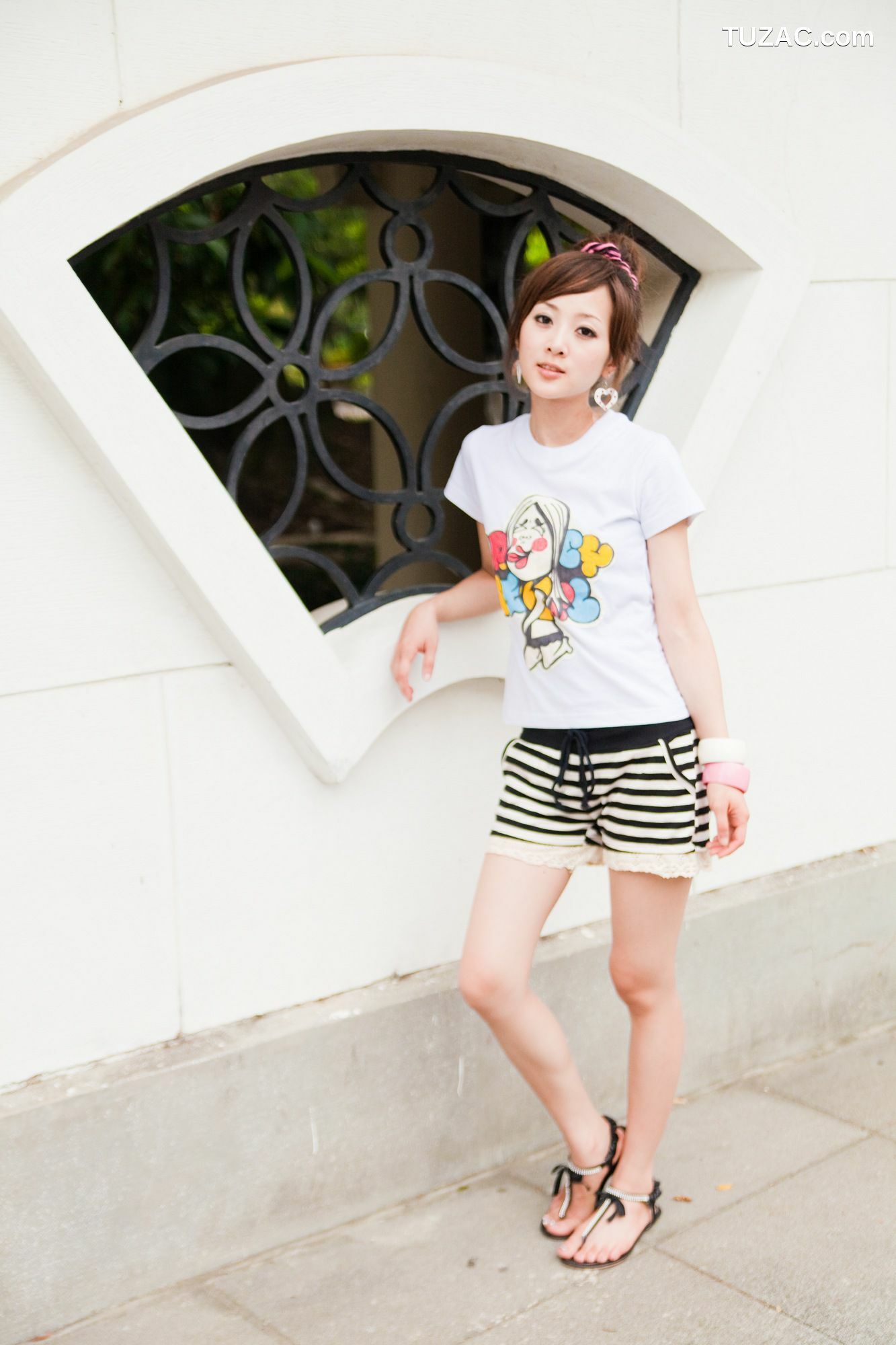 台湾正妹_果子MM(张凯洁)《西門町+植物園+中正紀念堂》外拍写真集