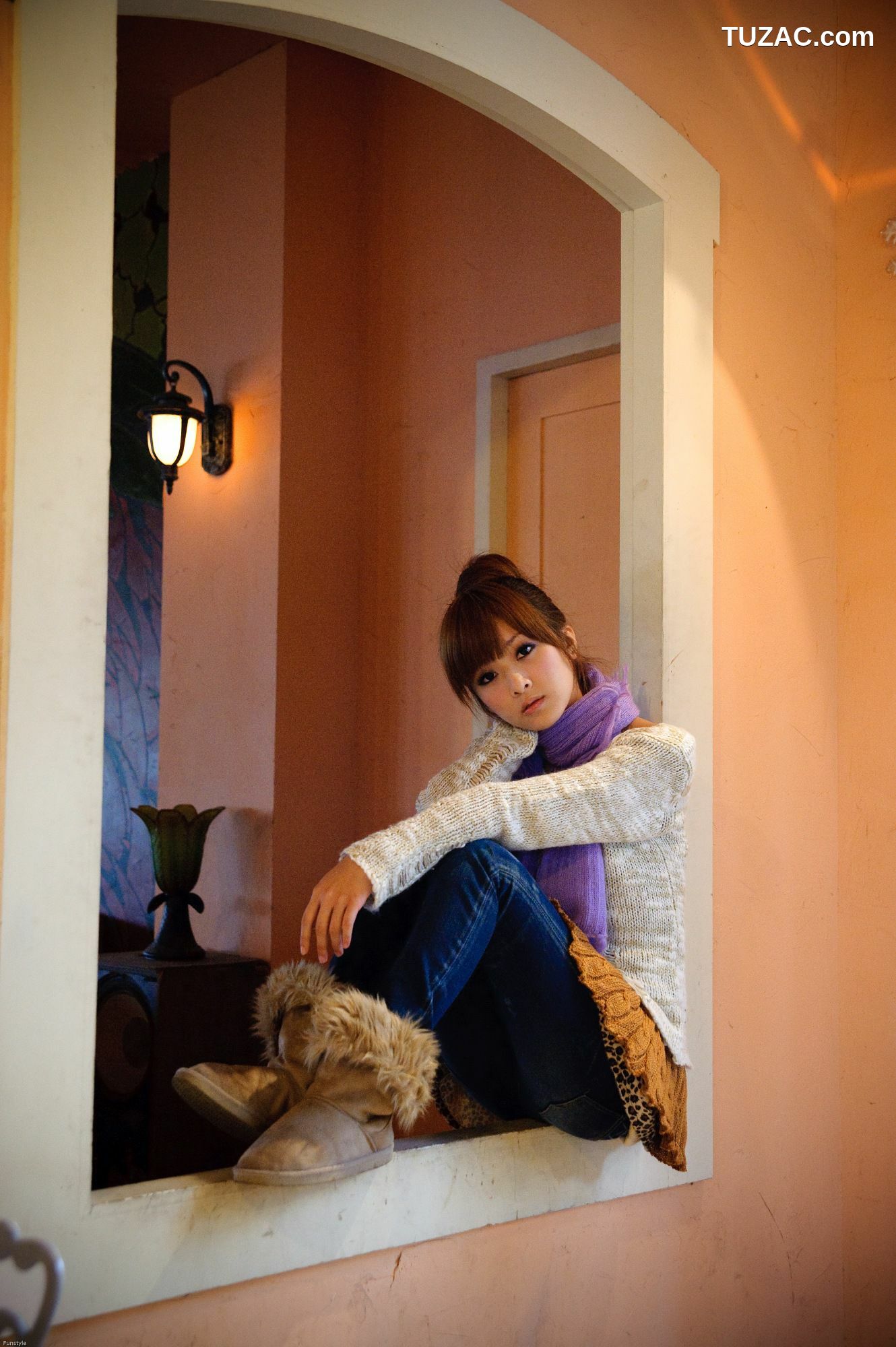 台湾正妹_果子MM/张凯洁《法國農莊外拍》写真集