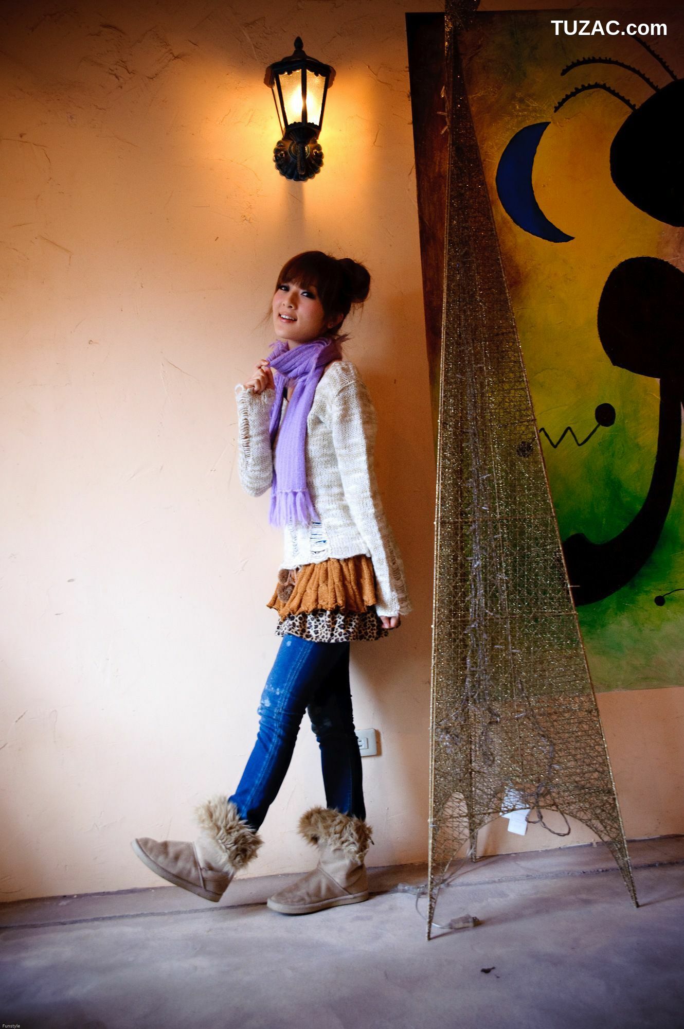 台湾正妹_果子MM/张凯洁《法國農莊外拍》写真集