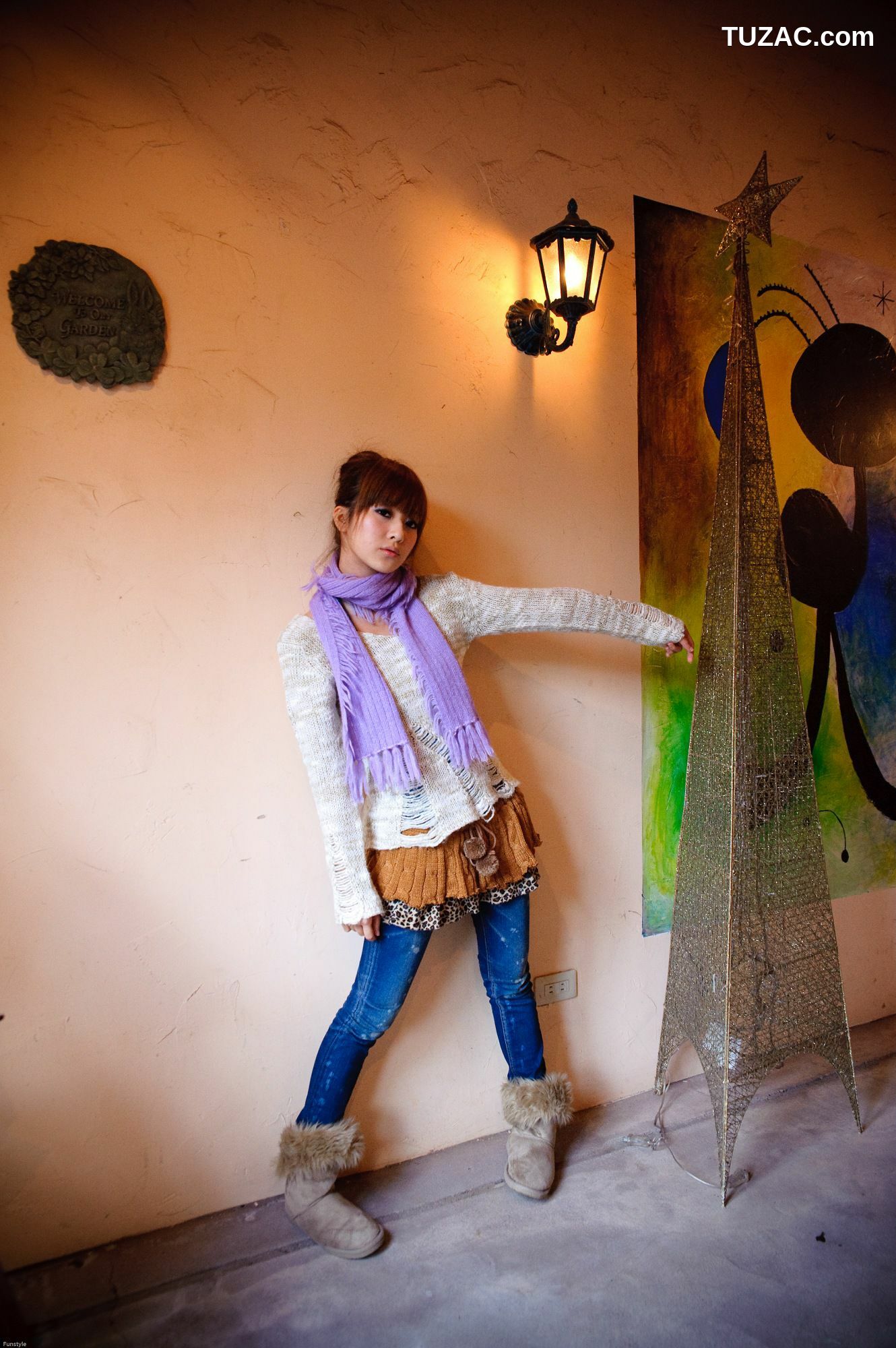 台湾正妹_果子MM/张凯洁《法國農莊外拍》写真集