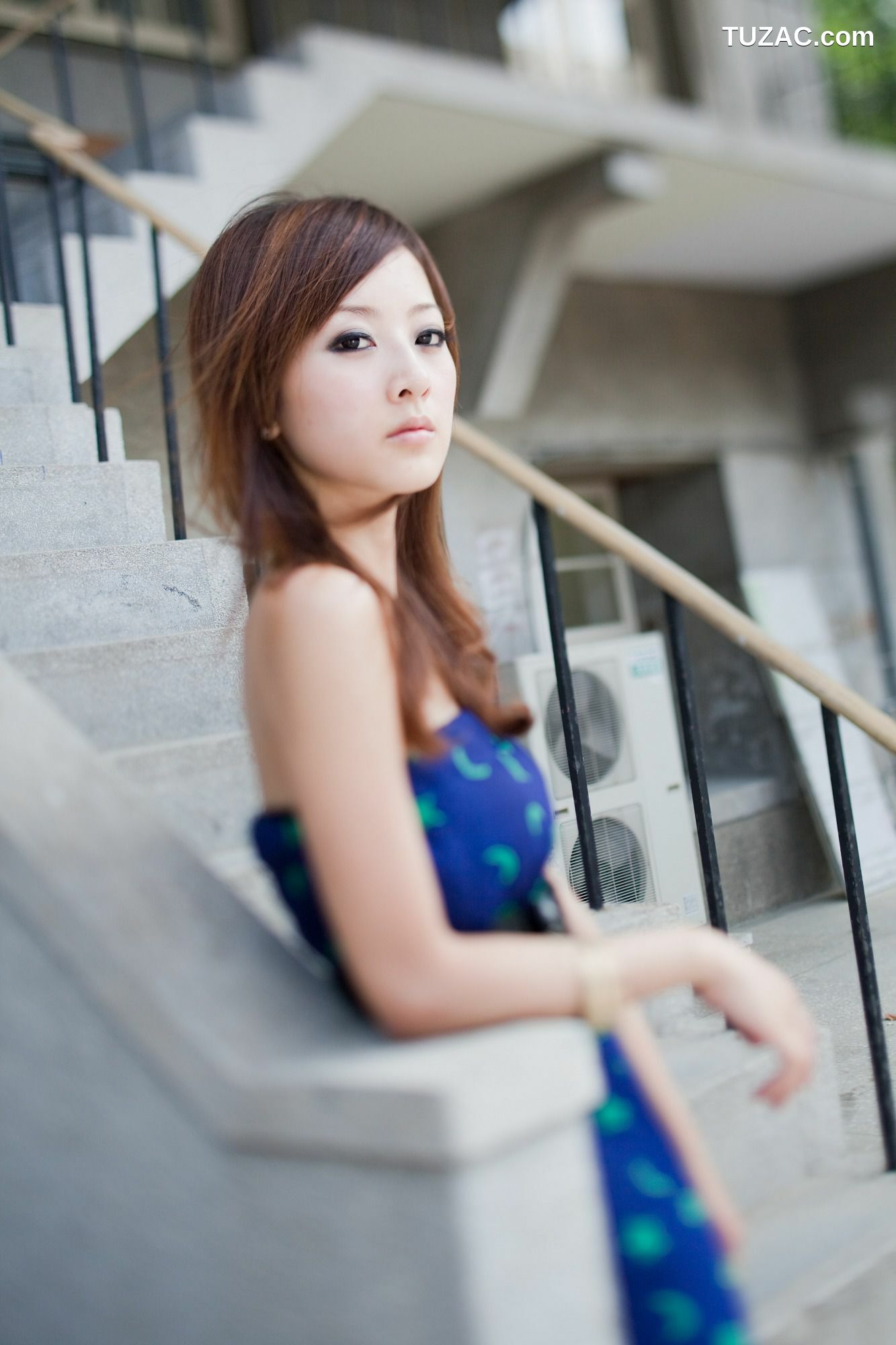台湾正妹_果子MM/张凯洁《華山藝文中心》第1部 写真集