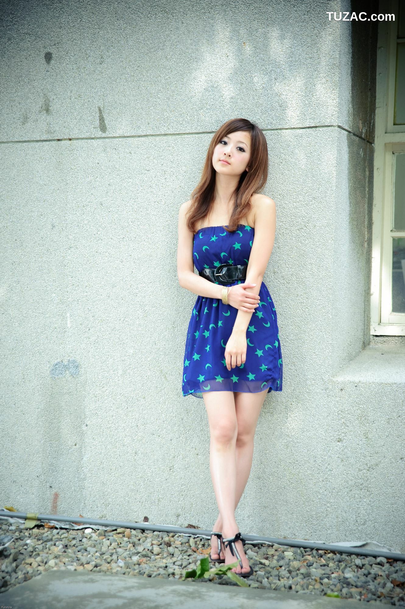 台湾正妹_果子MM/张凯洁《華山藝文中心》第1部 写真集