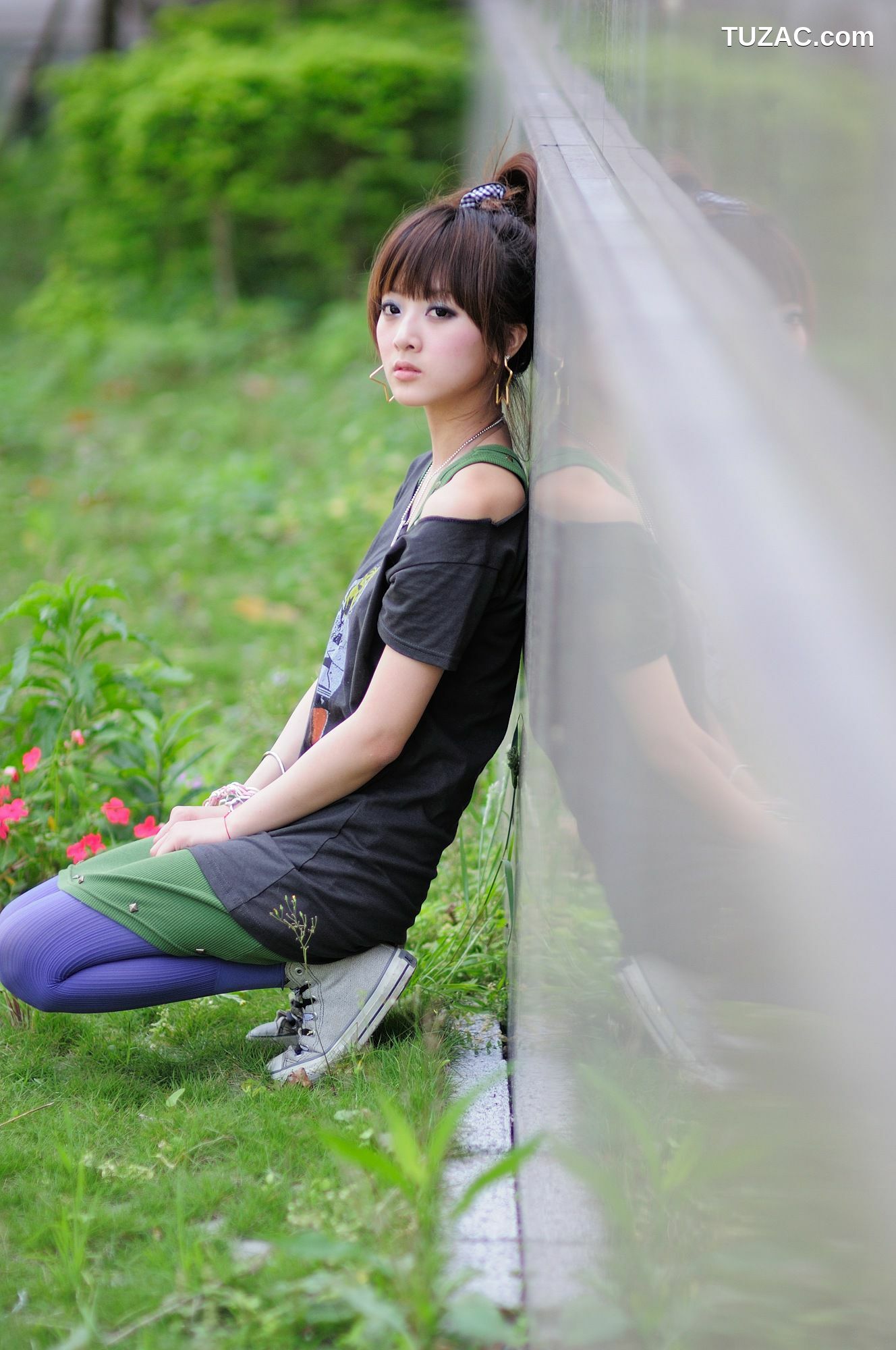 台湾正妹_果子Mikako《台大法商學院外拍》写真集